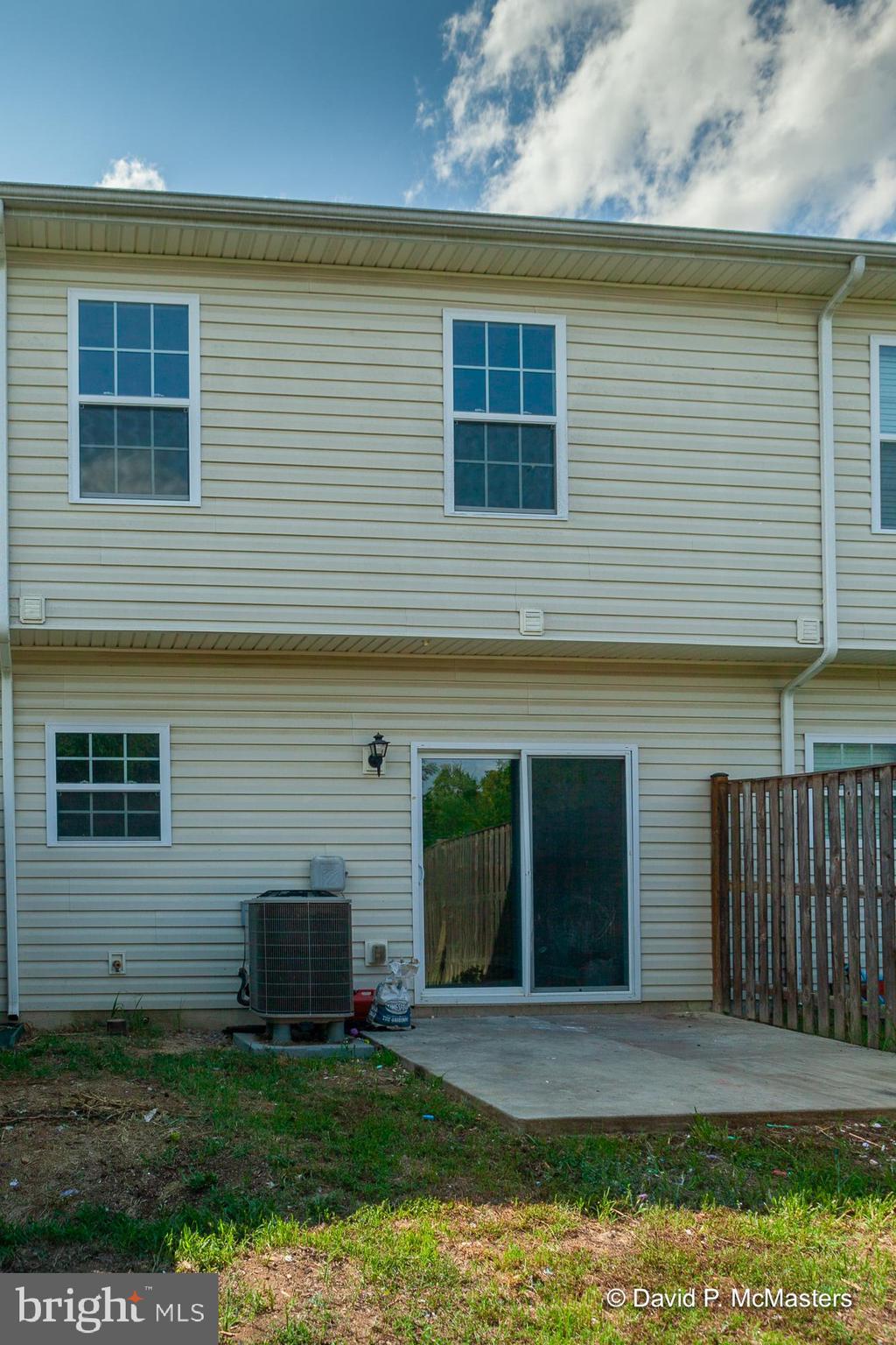 THE TOWNES OF RIDGEWAY - Residential