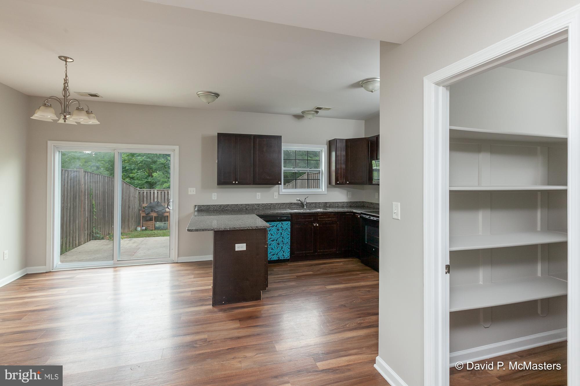 THE TOWNES OF RIDGEWAY - Residential