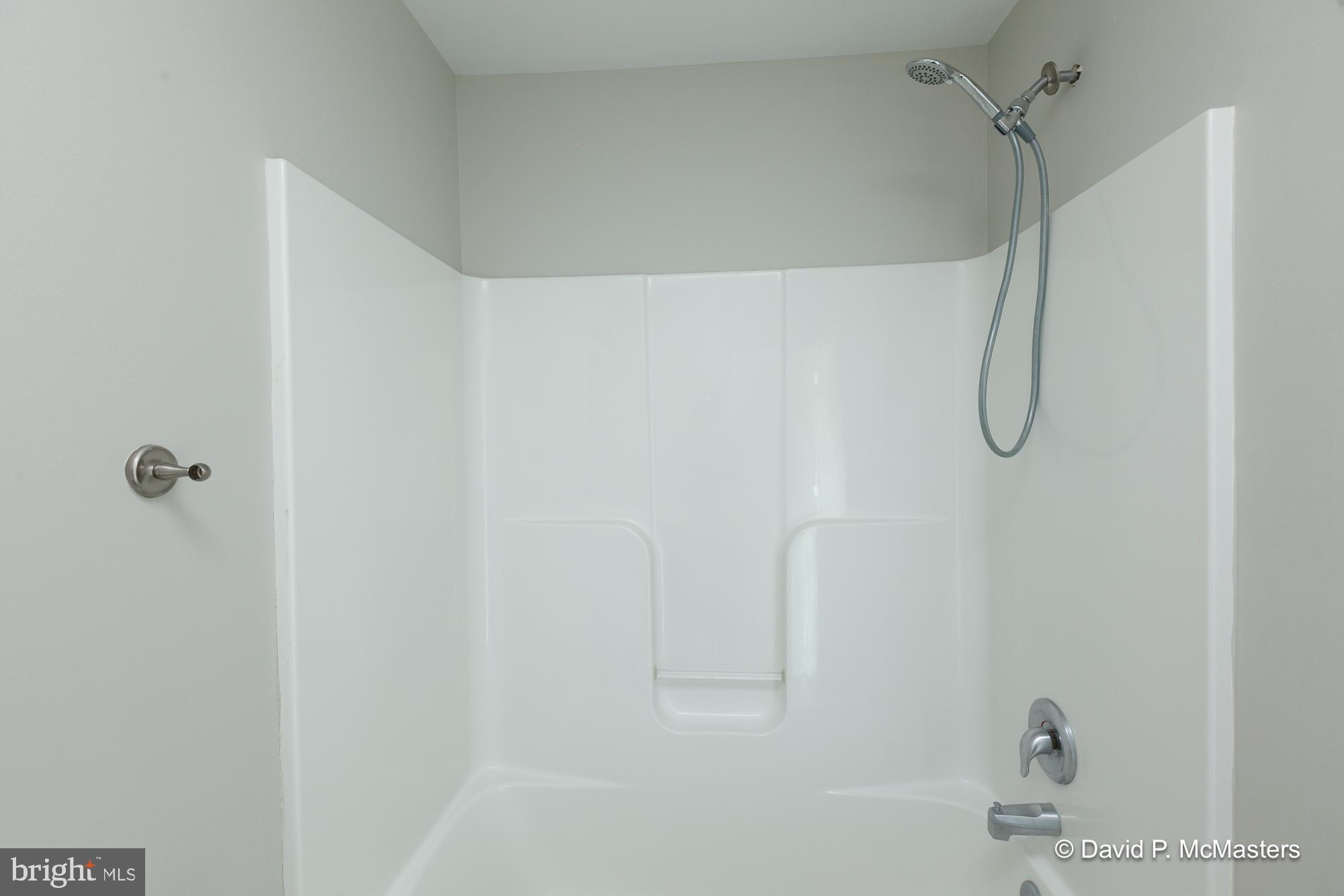 THE TOWNES OF RIDGEWAY - Residential