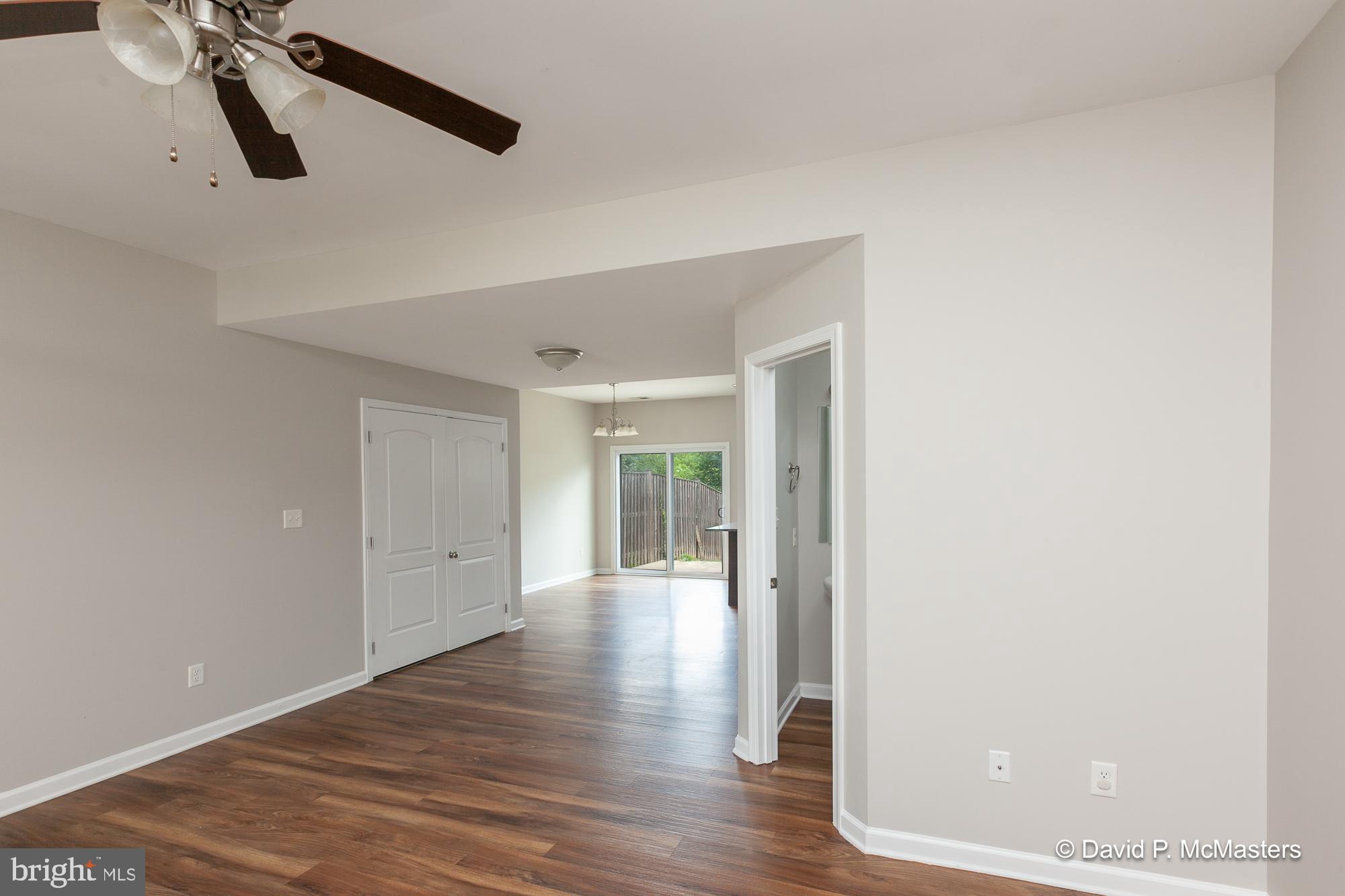 THE TOWNES OF RIDGEWAY - Residential