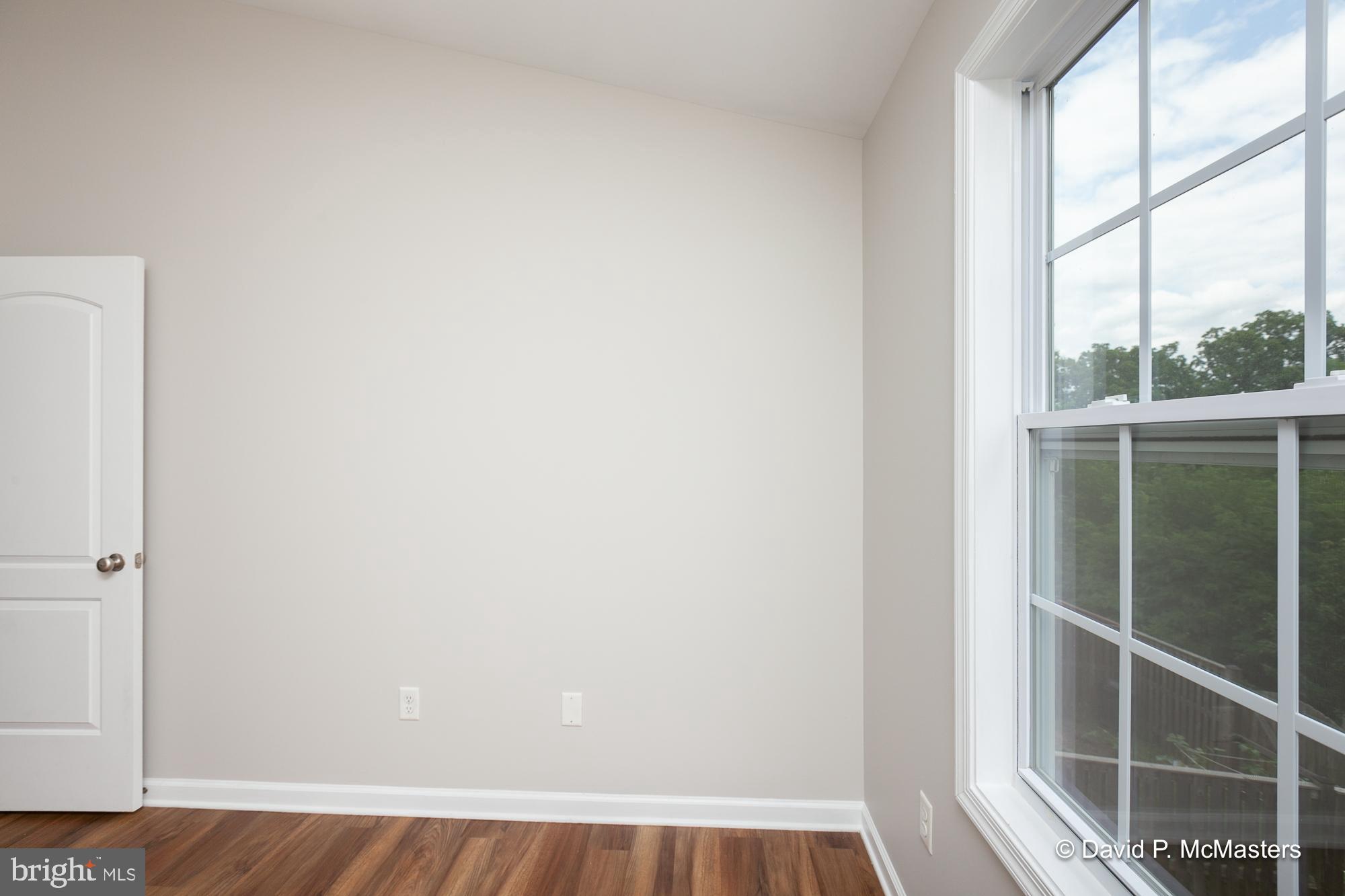 THE TOWNES OF RIDGEWAY - Residential