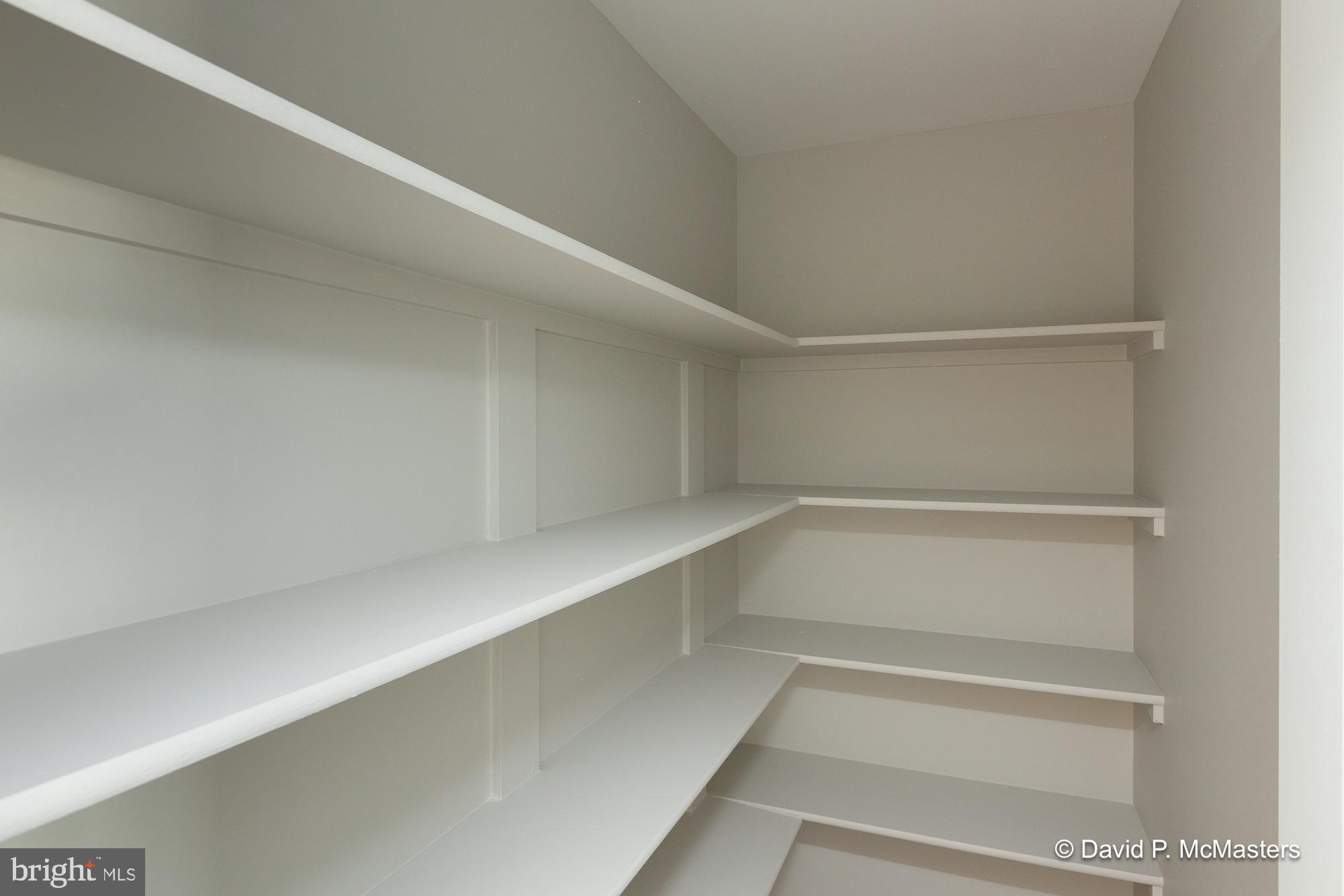 THE TOWNES OF RIDGEWAY - Residential