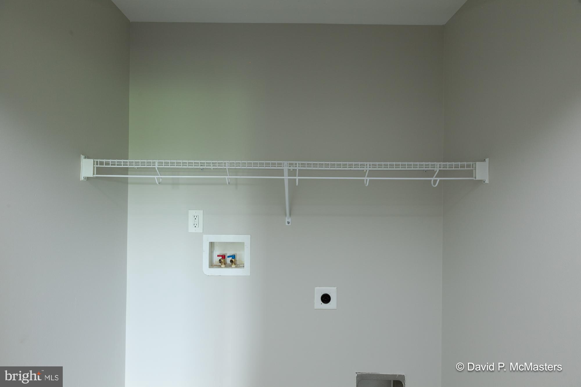 THE TOWNES OF RIDGEWAY - Residential