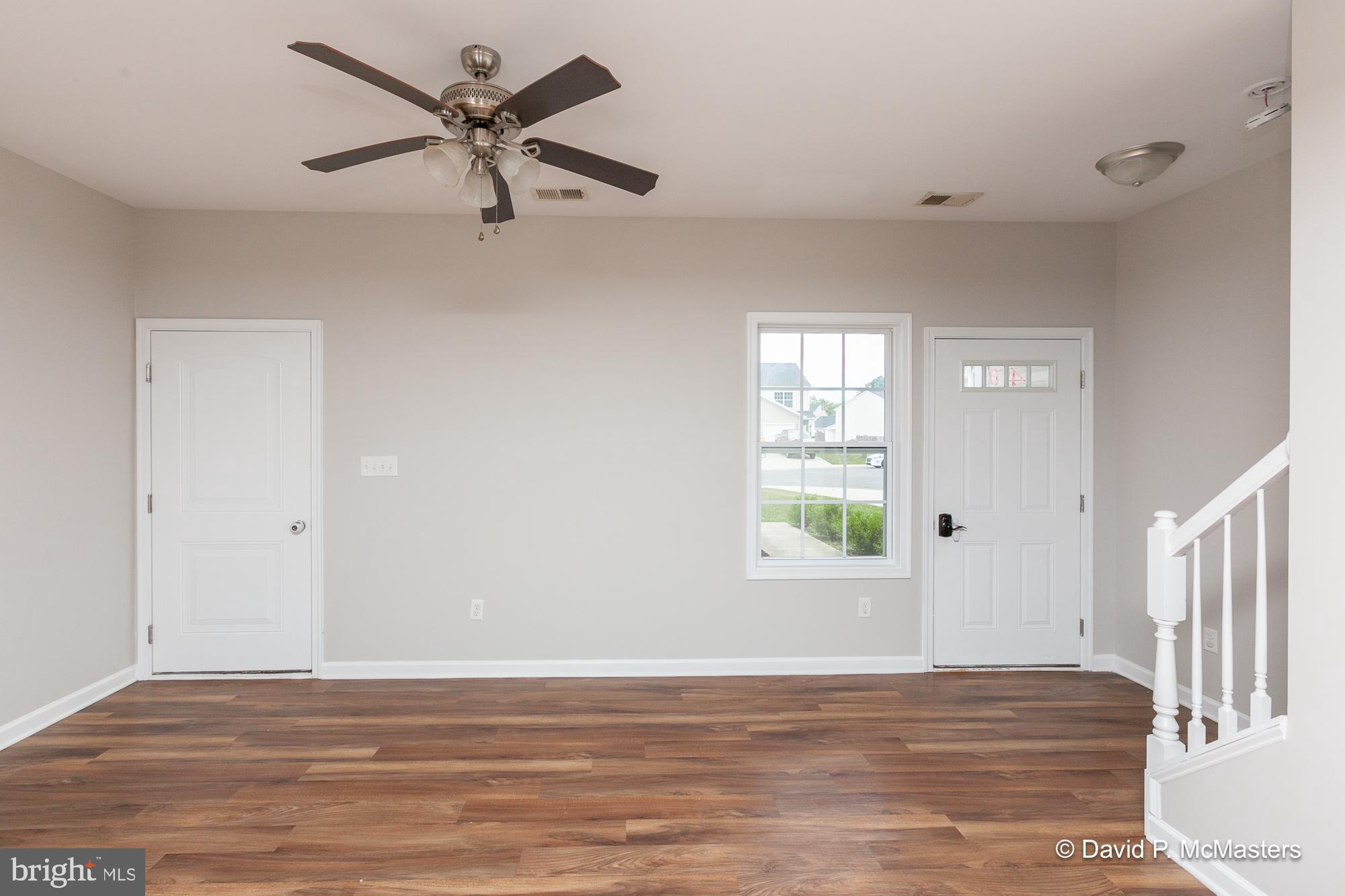 THE TOWNES OF RIDGEWAY - Residential