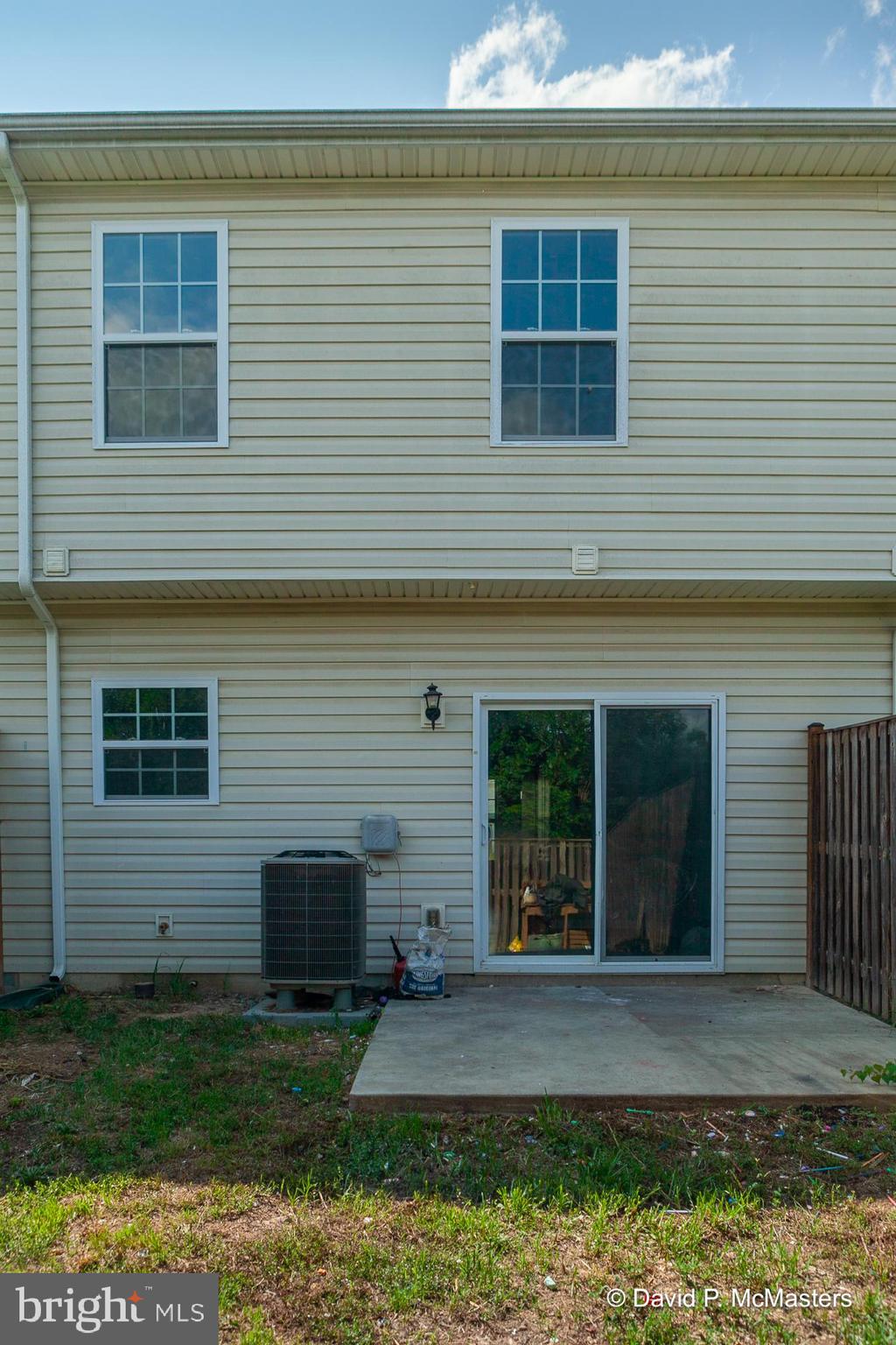 THE TOWNES OF RIDGEWAY - Residential