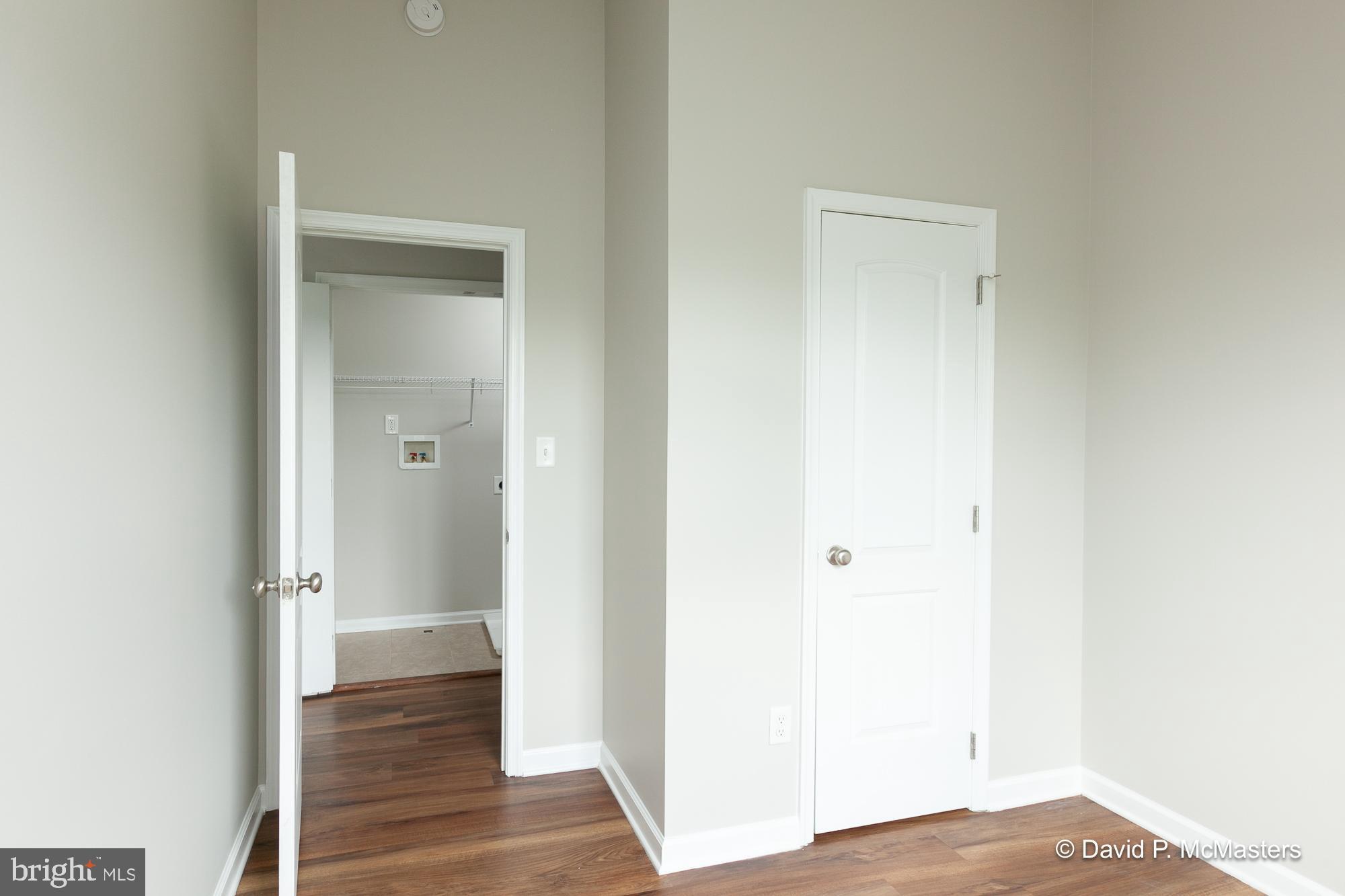 THE TOWNES OF RIDGEWAY - Residential