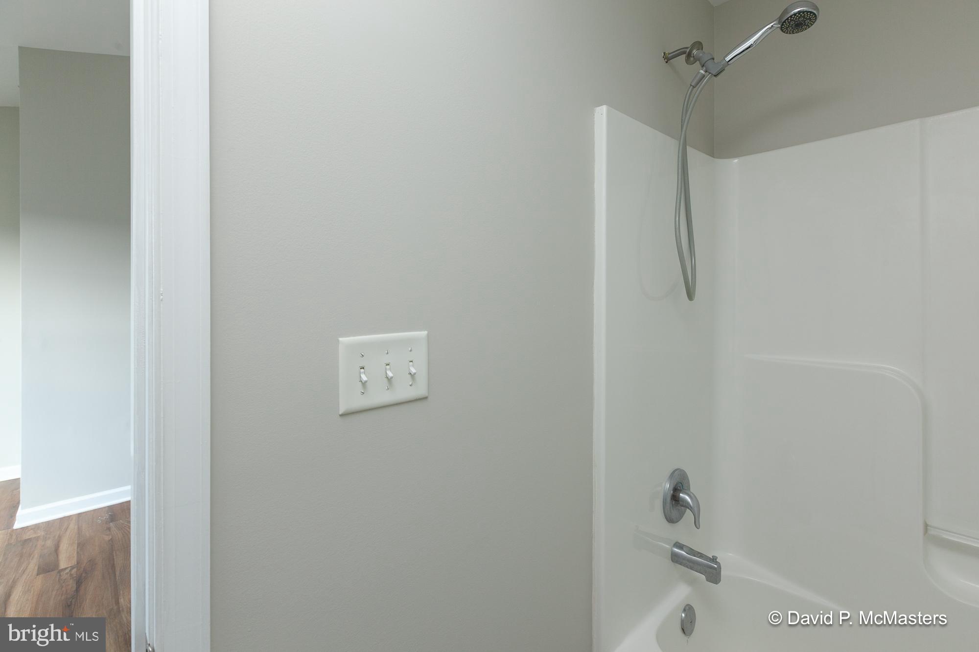 THE TOWNES OF RIDGEWAY - Residential