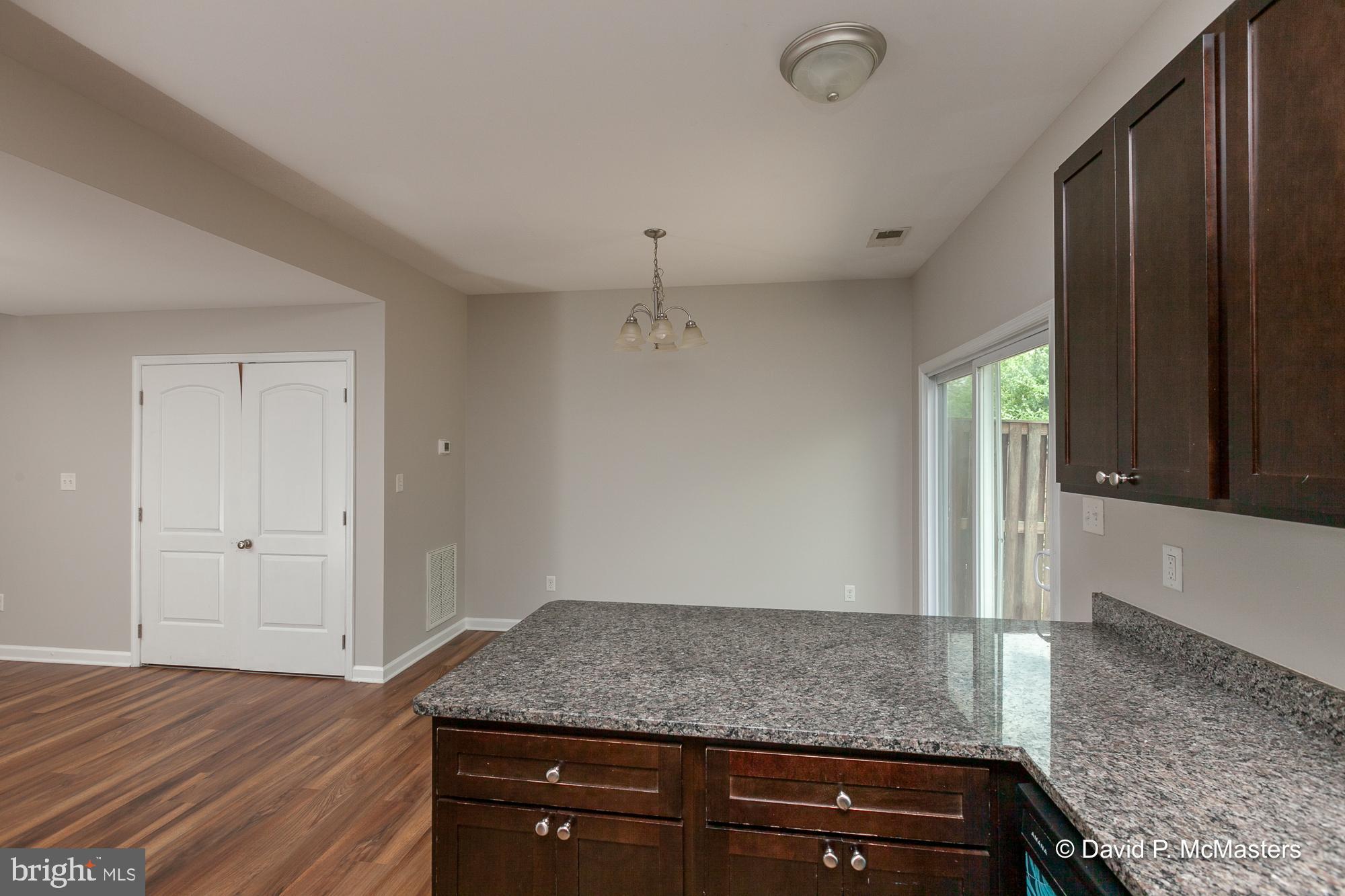 THE TOWNES OF RIDGEWAY - Residential