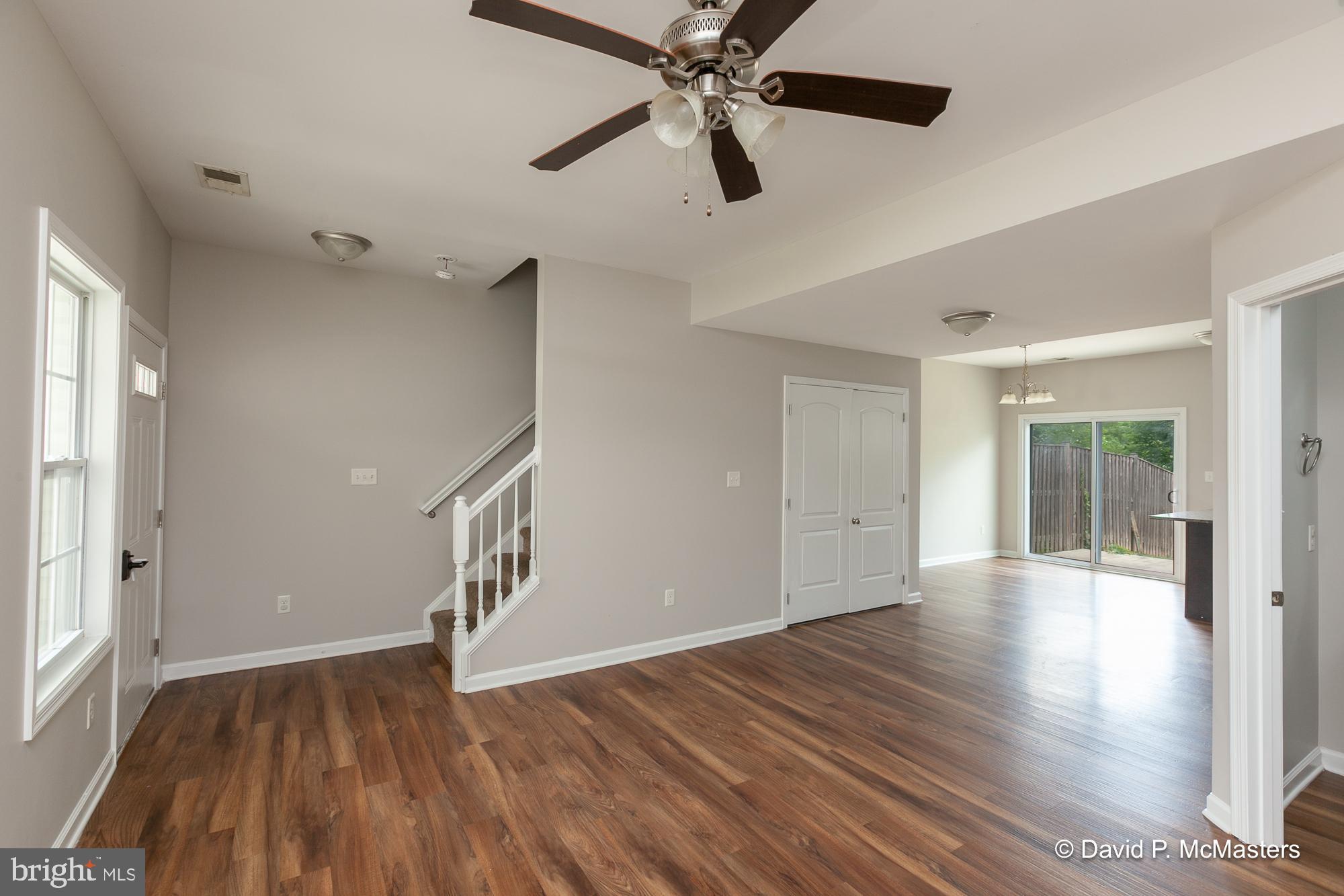 THE TOWNES OF RIDGEWAY - Residential