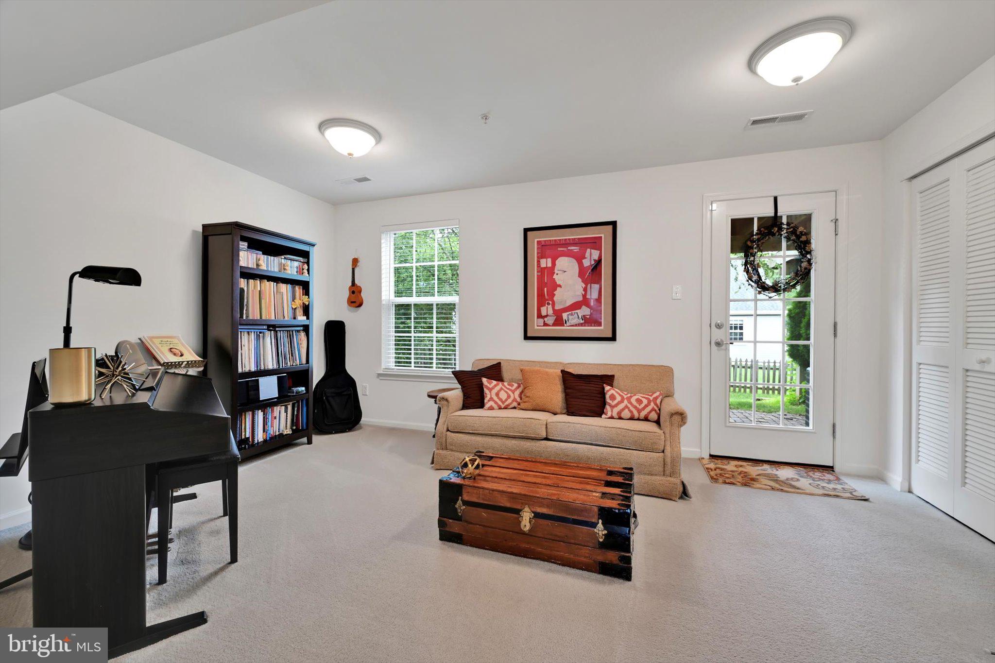 2605 ORCHARD VIEW ROAD