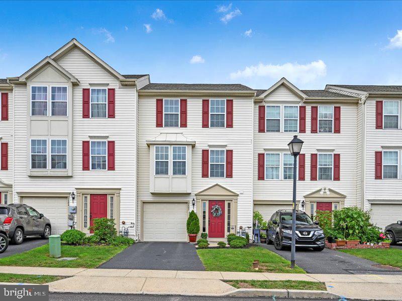 2605 ORCHARD VIEW ROAD