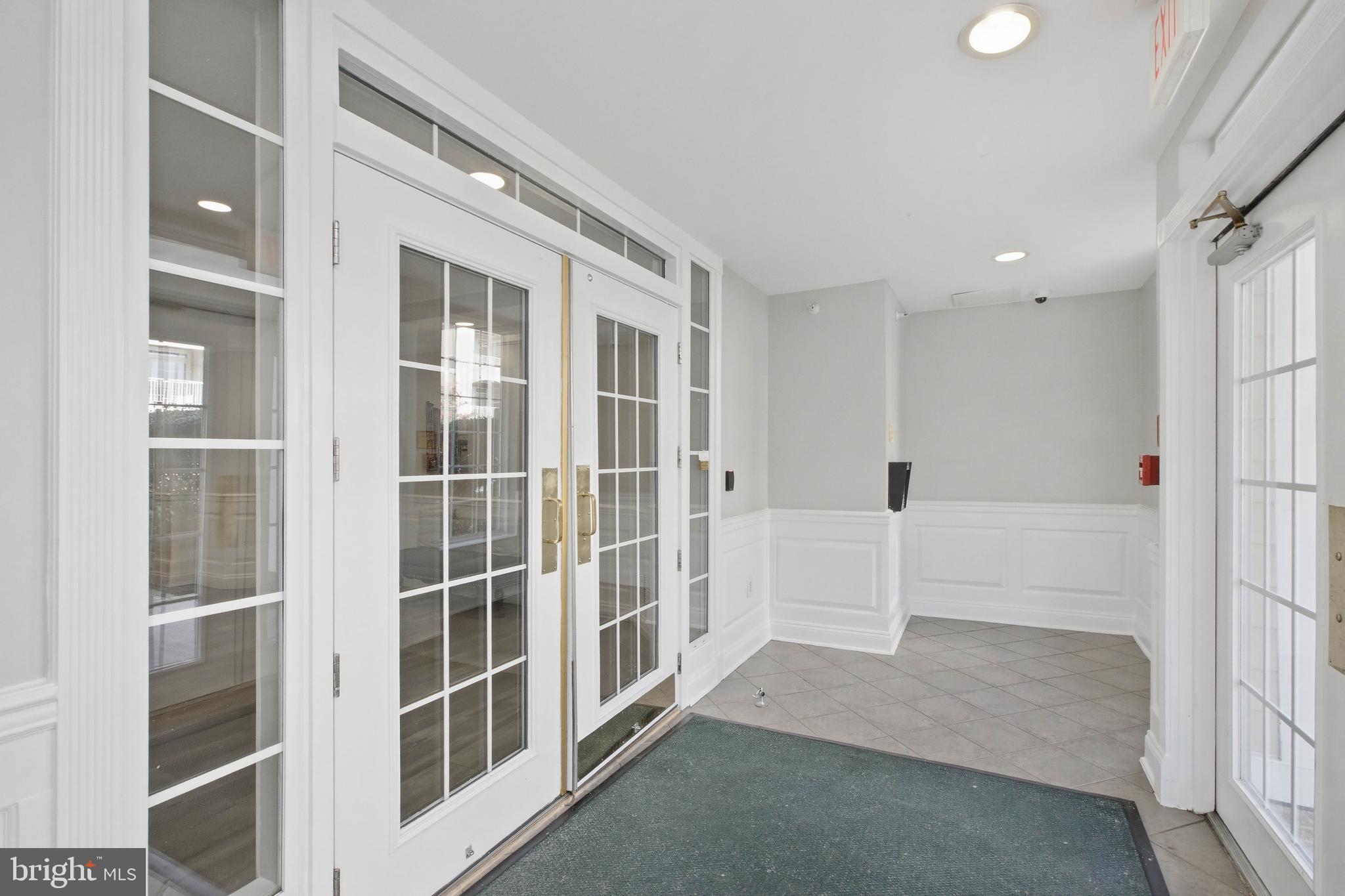 2711 BELLFOREST COURT 305