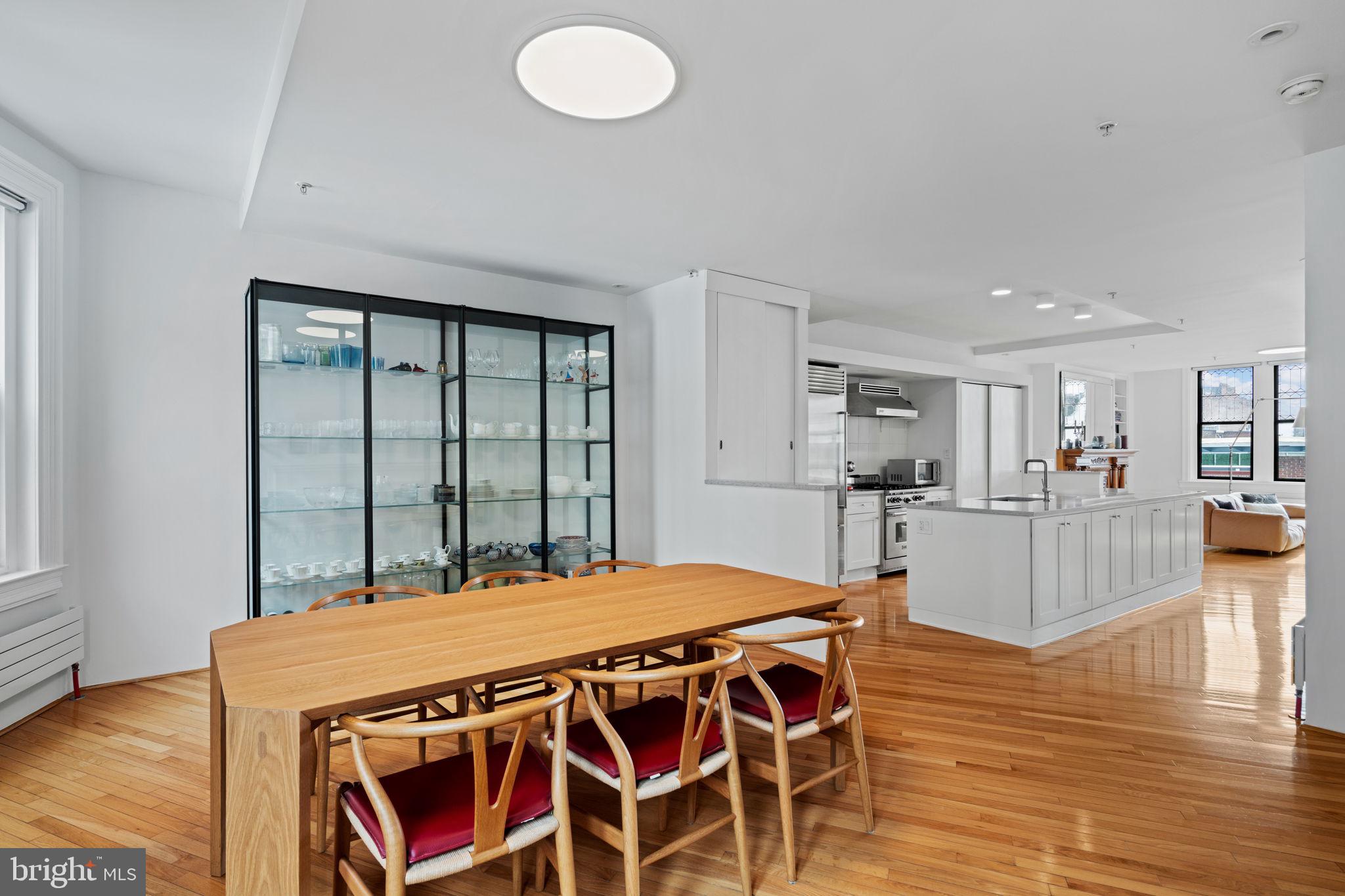 WASHINGTON SQ WEST - Residential