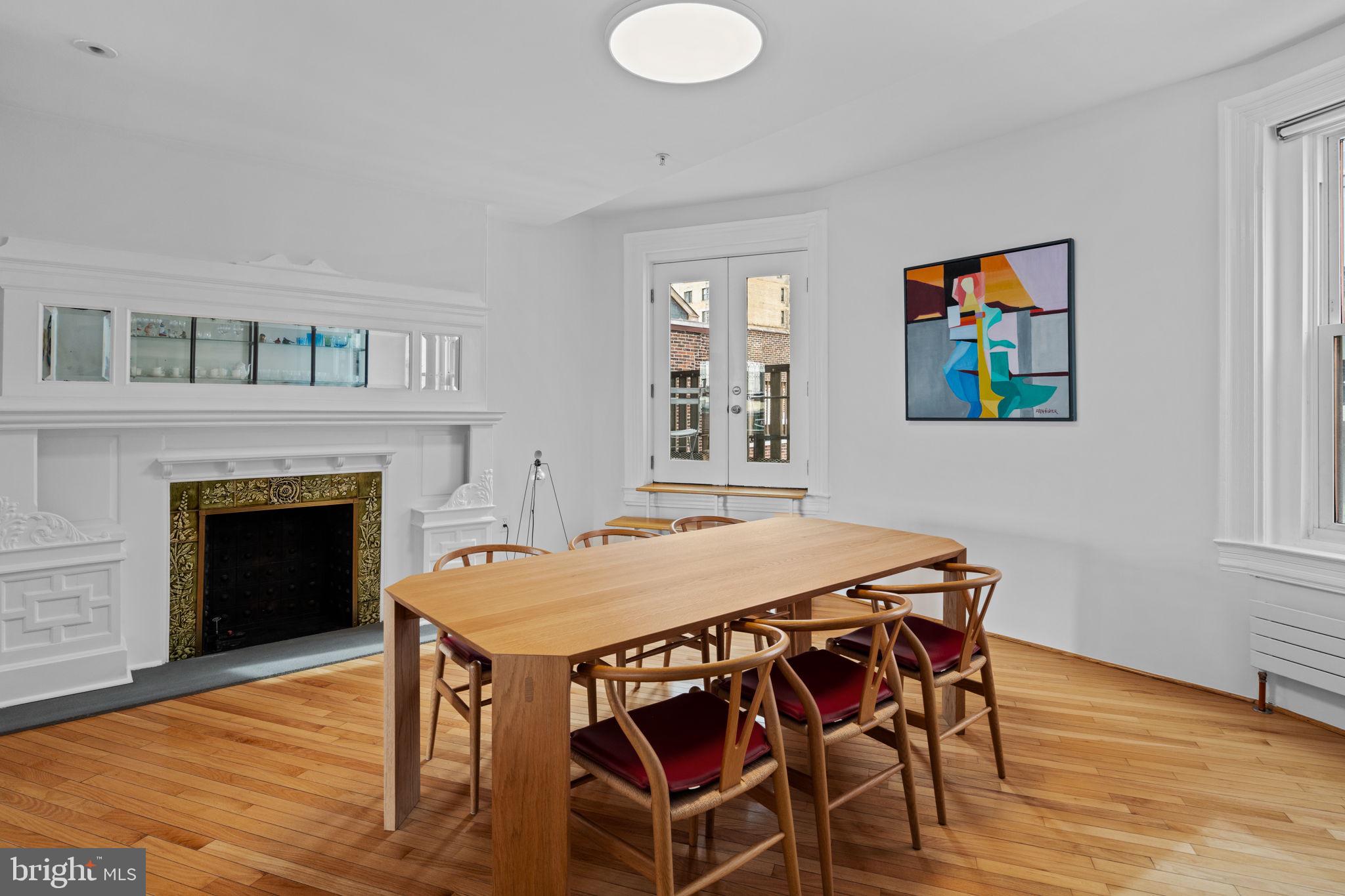 WASHINGTON SQ WEST - Residential