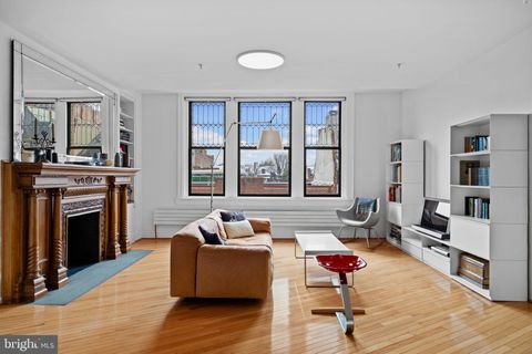 1213 LOCUST STREET 15 B PHILADELPHIA PA 19107