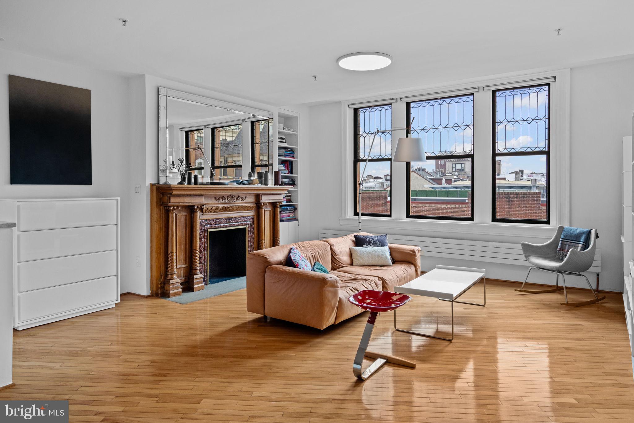 1213-15 LOCUST STREET B