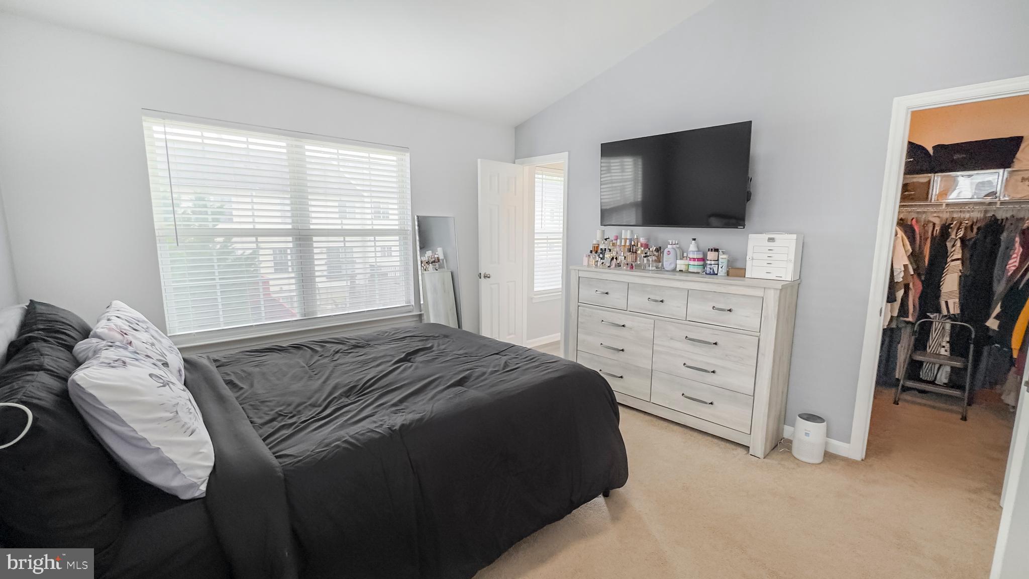 SOUTHWINDS - Residential