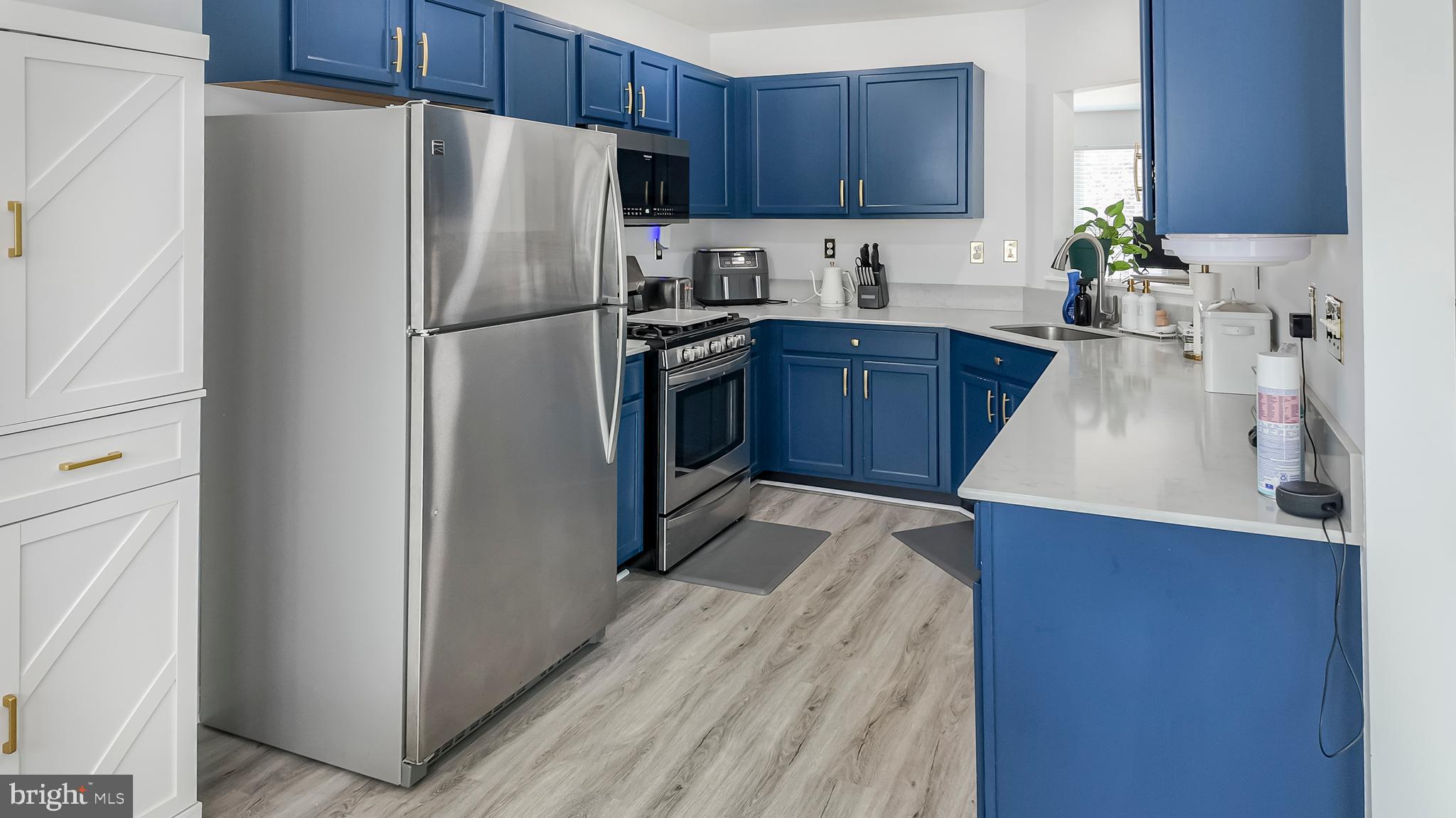 SOUTHWINDS - Residential