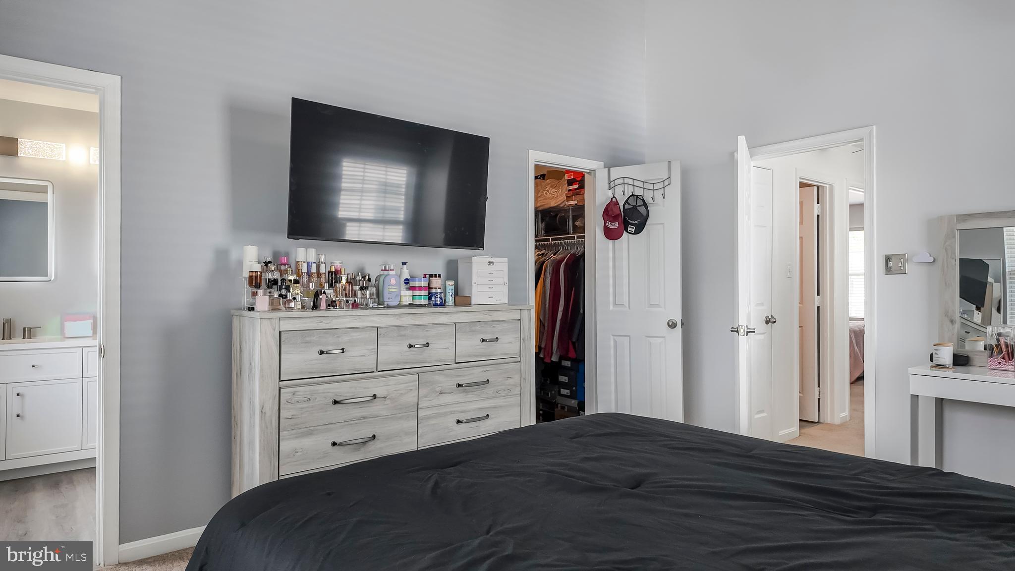 SOUTHWINDS - Residential