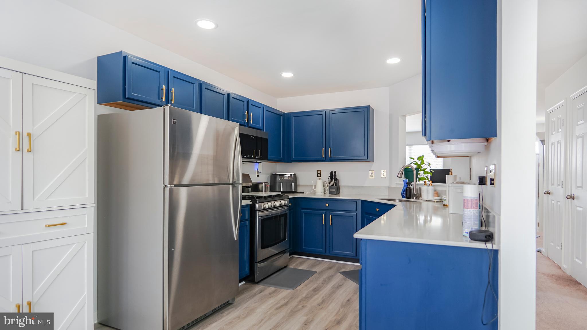 SOUTHWINDS - Residential