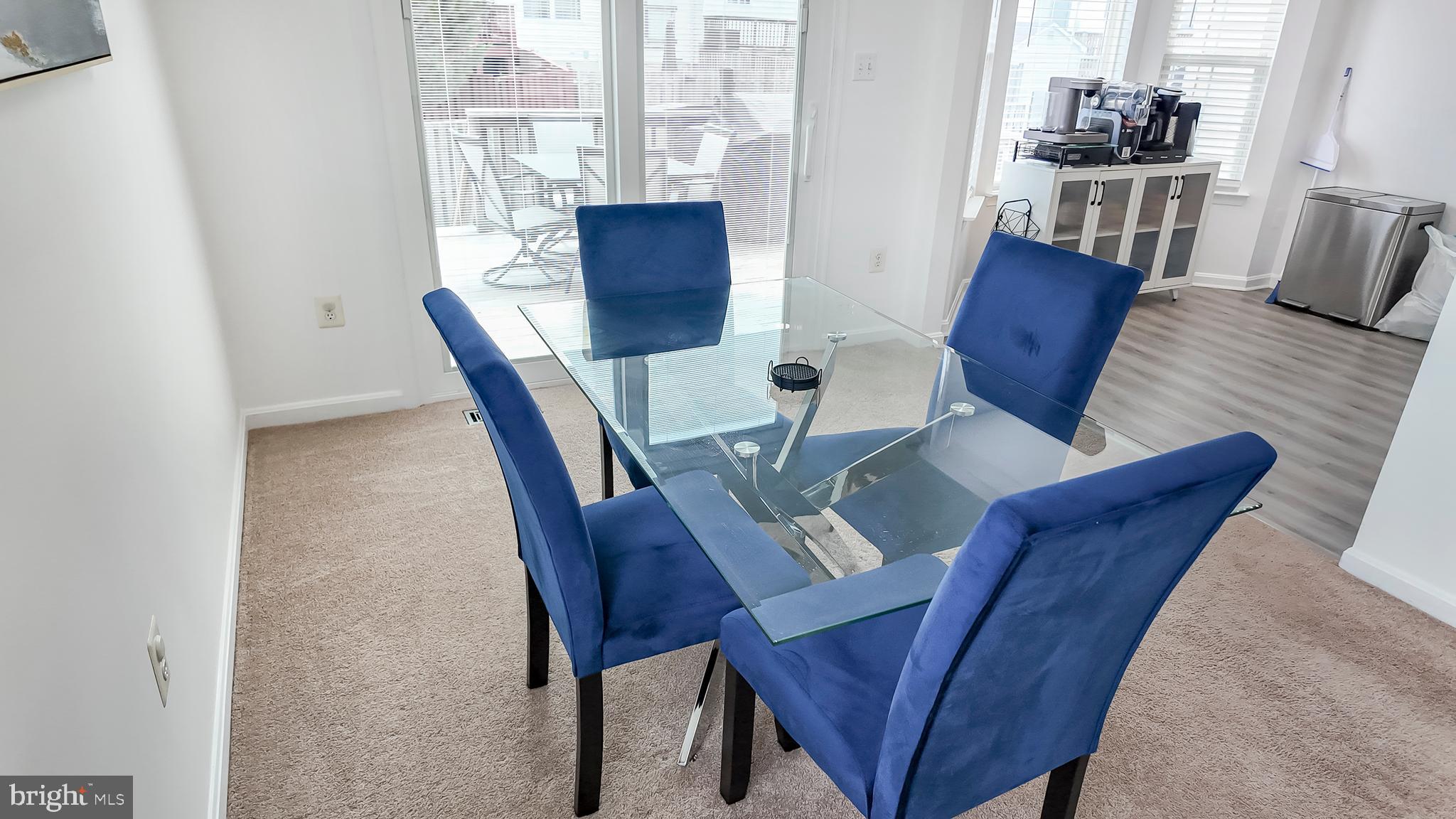 SOUTHWINDS - Residential