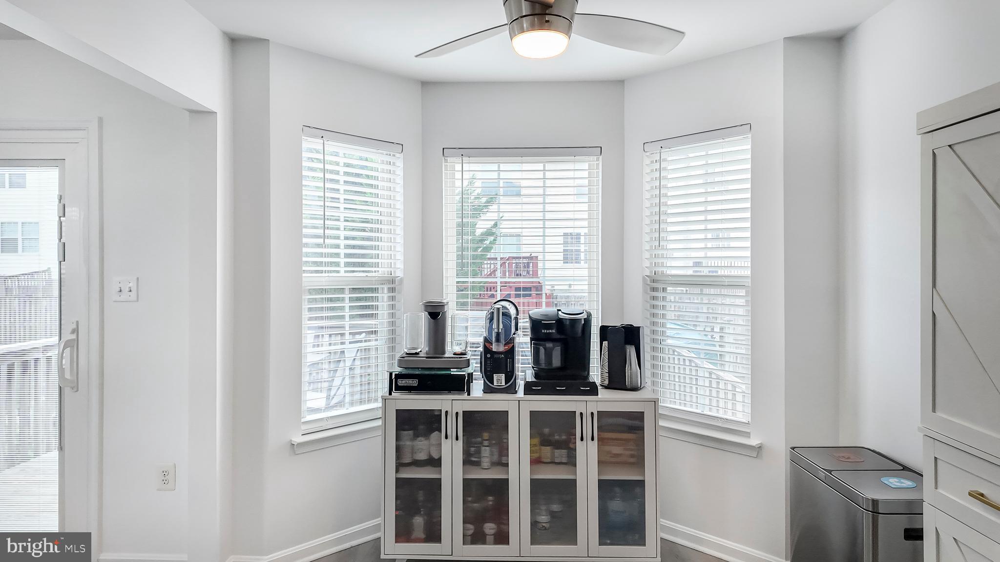 SOUTHWINDS - Residential