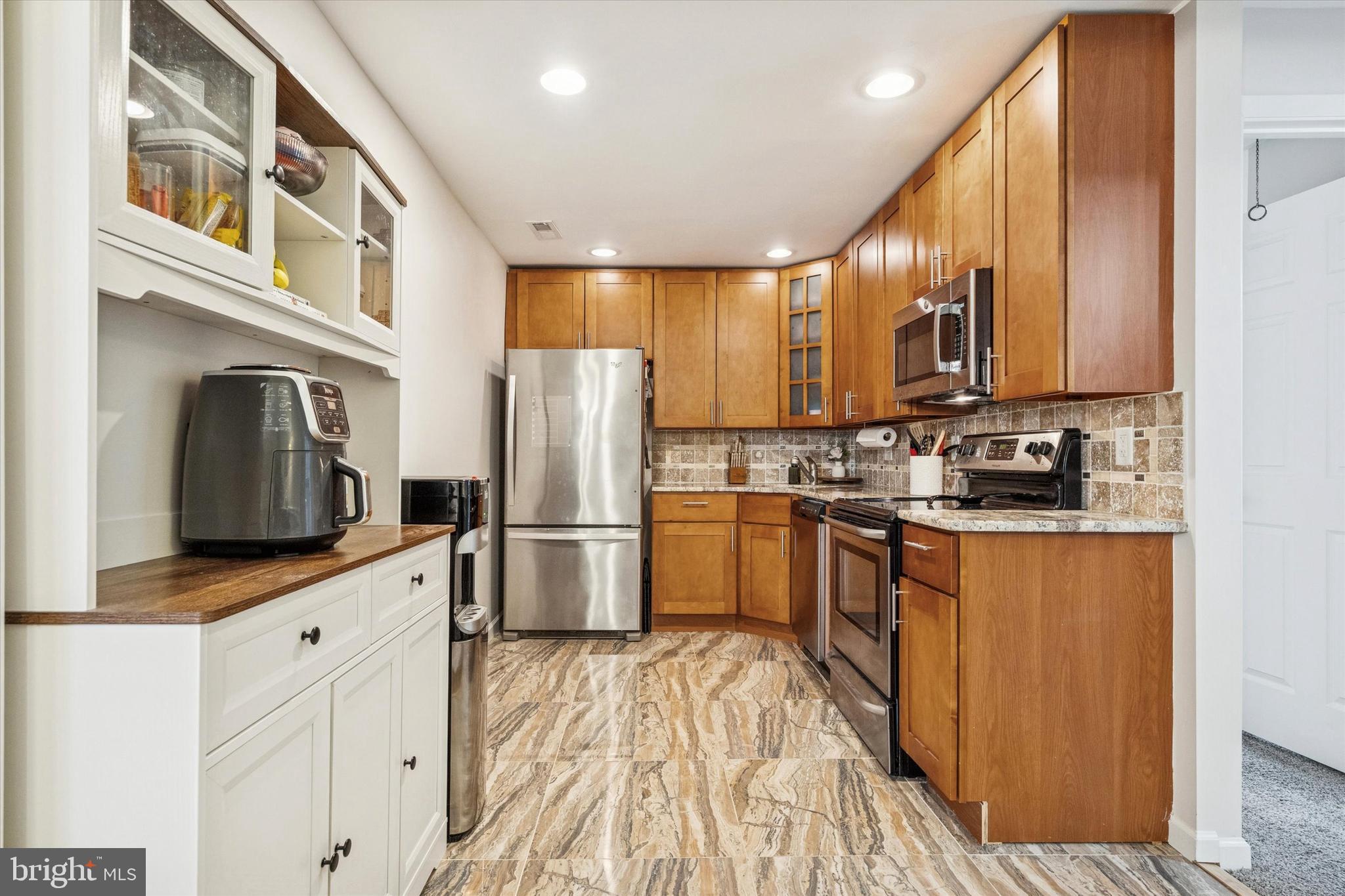 DEARNLEY PARK - Residential