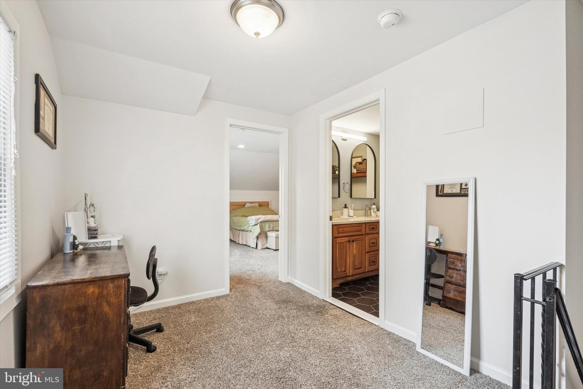 DEARNLEY PARK - Residential