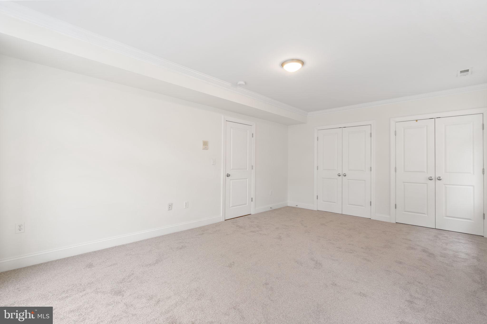 PASSYUNK SQUARE - Residential