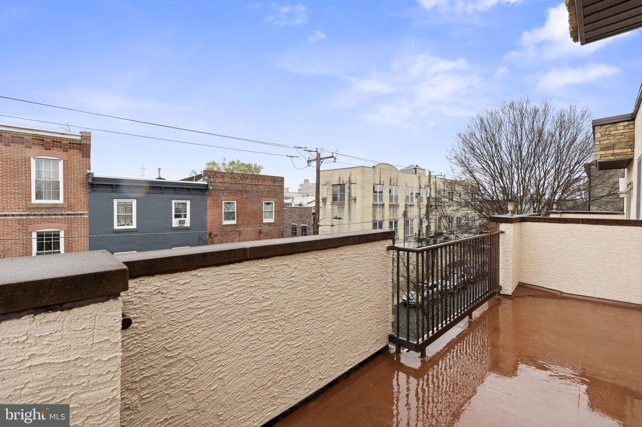 PASSYUNK SQUARE - Residential