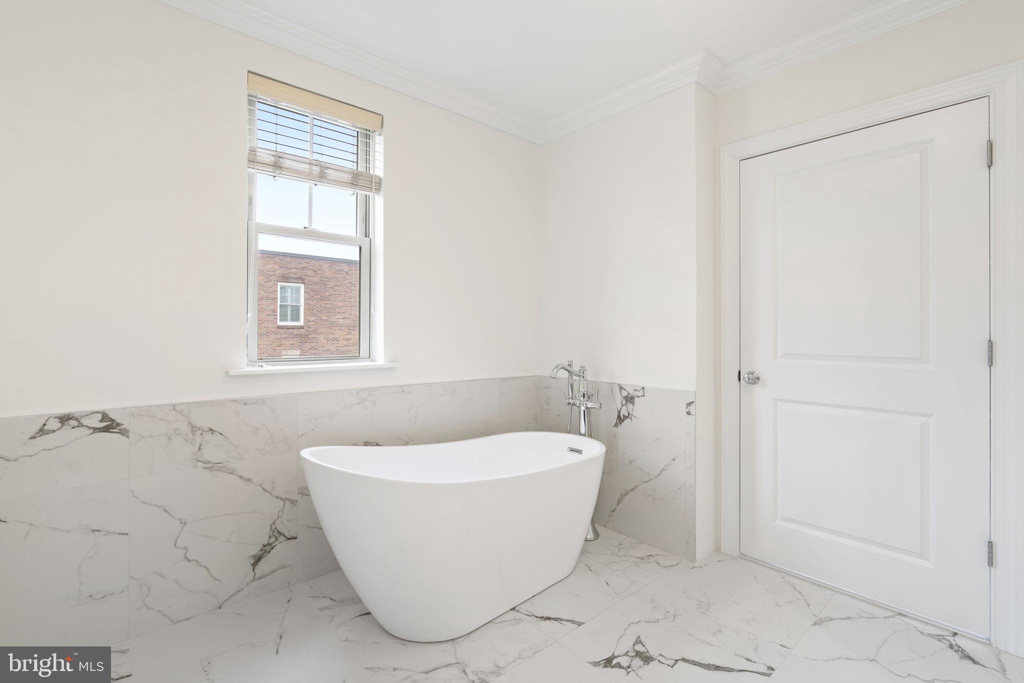 PASSYUNK SQUARE - Residential