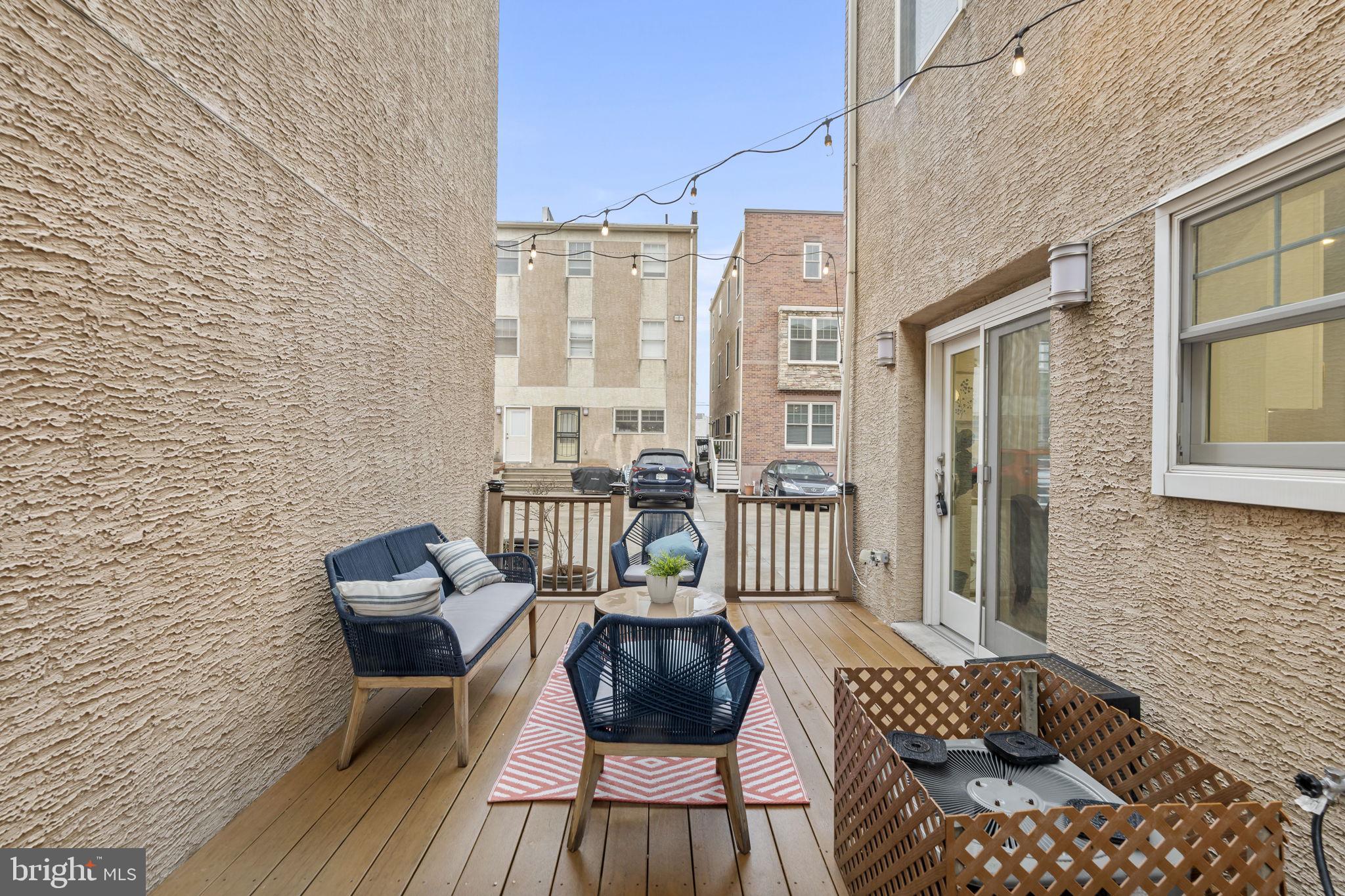 PASSYUNK SQUARE - Residential