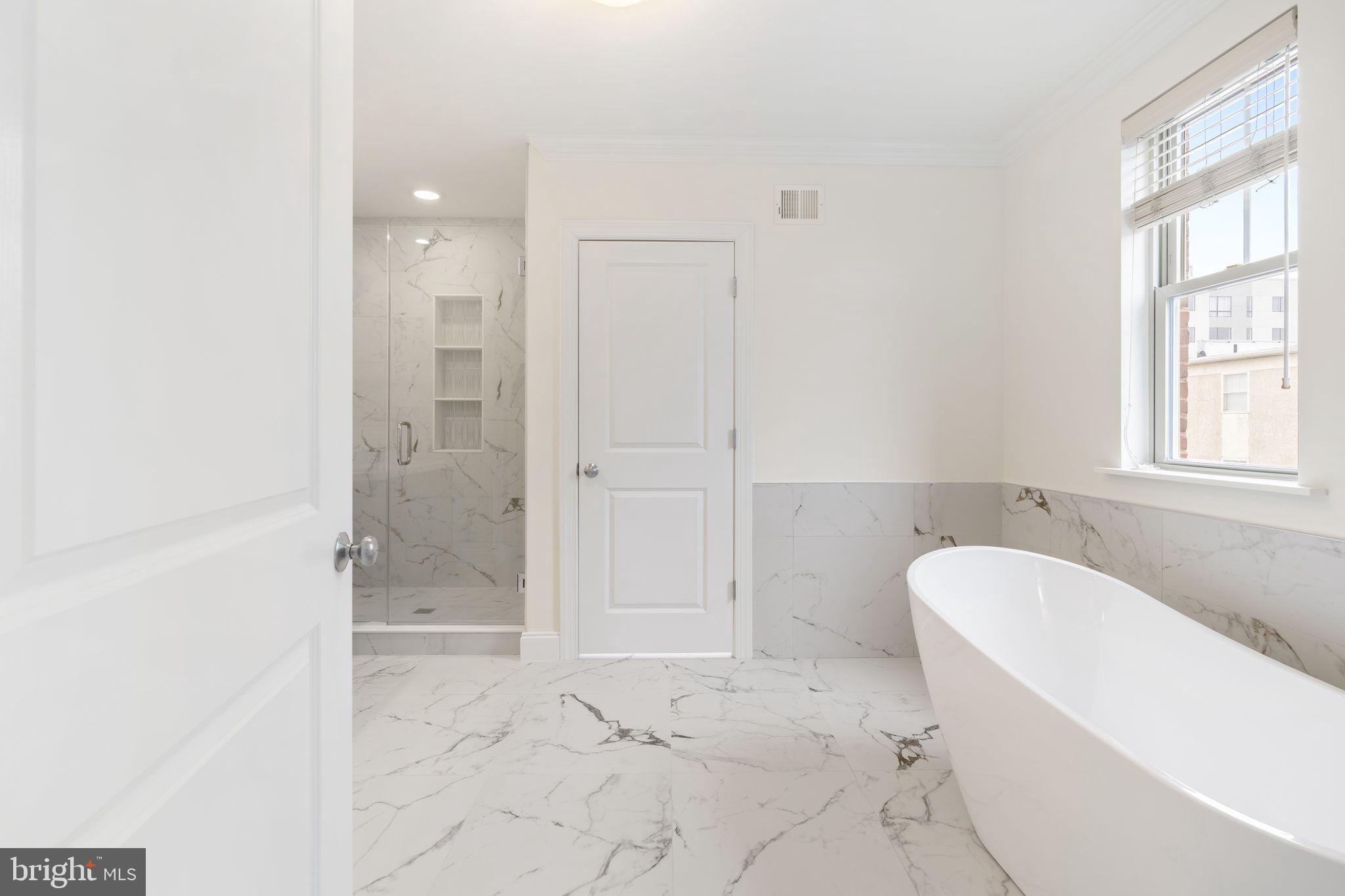 PASSYUNK SQUARE - Residential