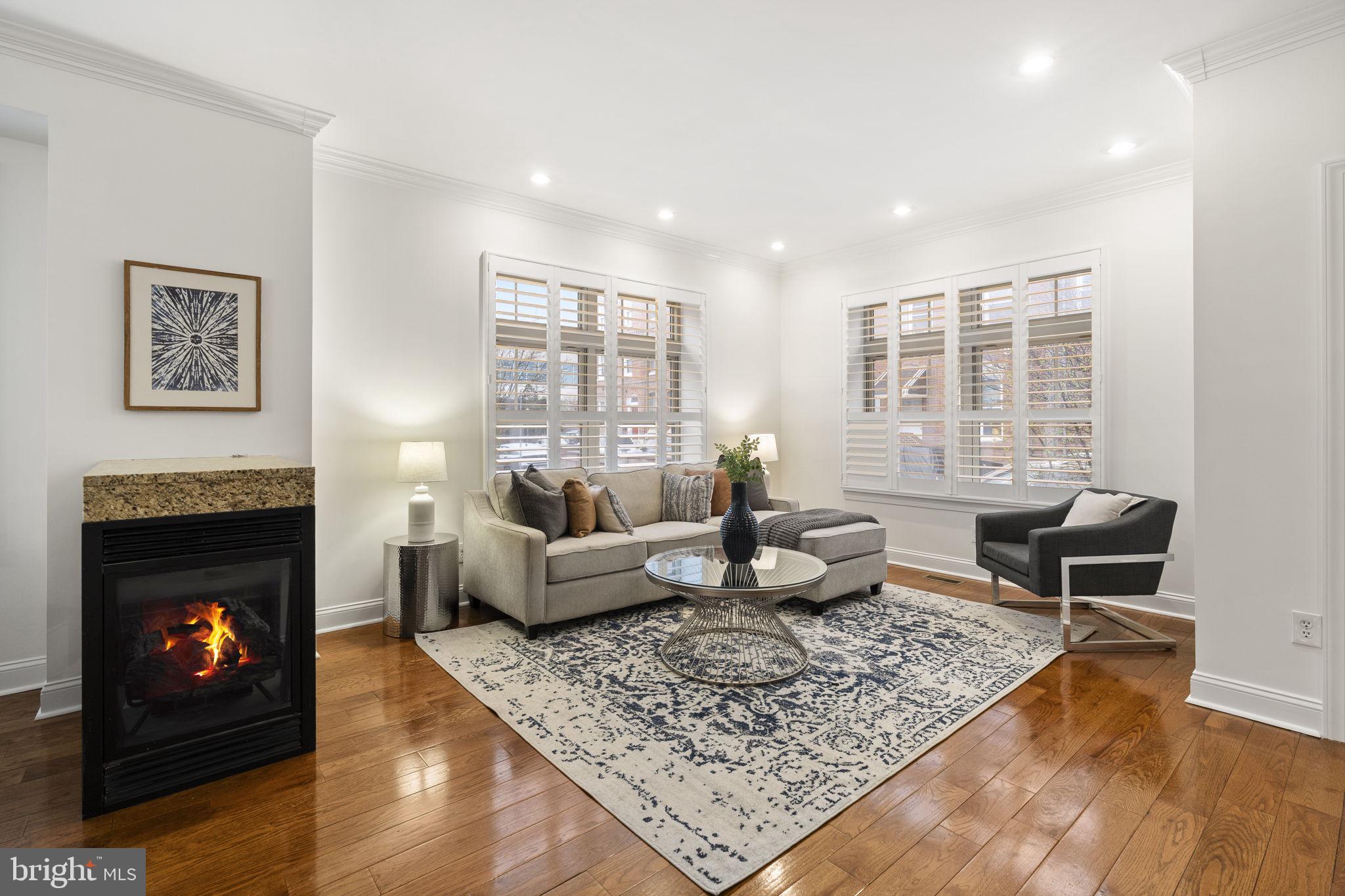 PASSYUNK SQUARE - Residential