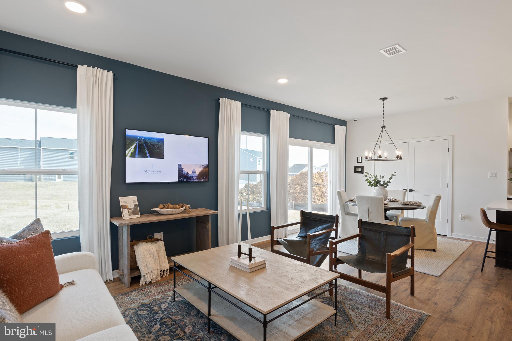 LIBERTY RUN - Residential