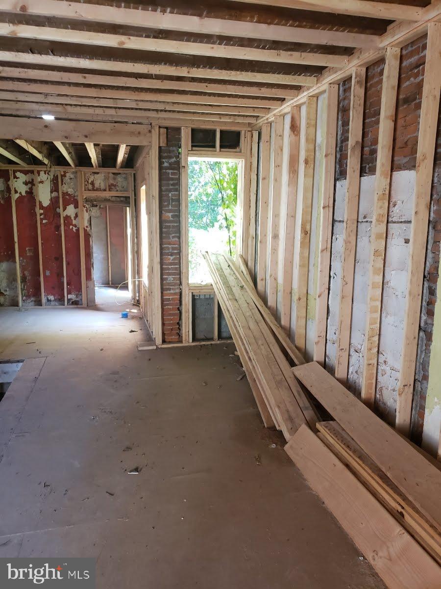 PHILADELPHIA (NORTHWEST) - Residential