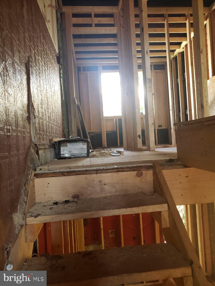 PHILADELPHIA (NORTHWEST) - Residential