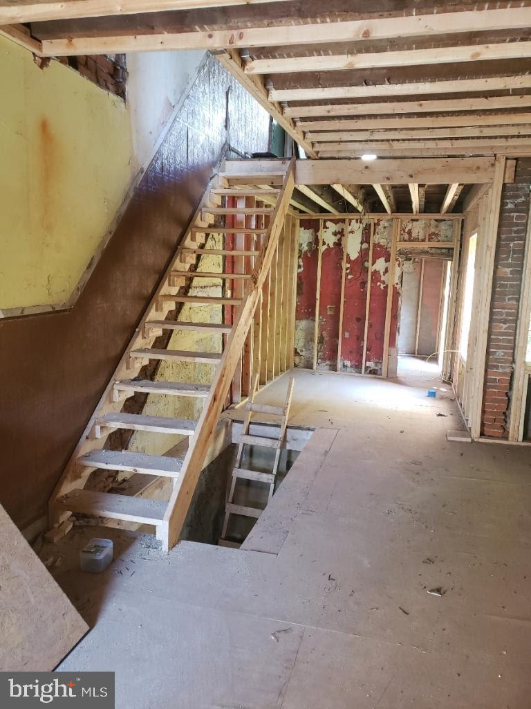 PHILADELPHIA (NORTHWEST) - Residential