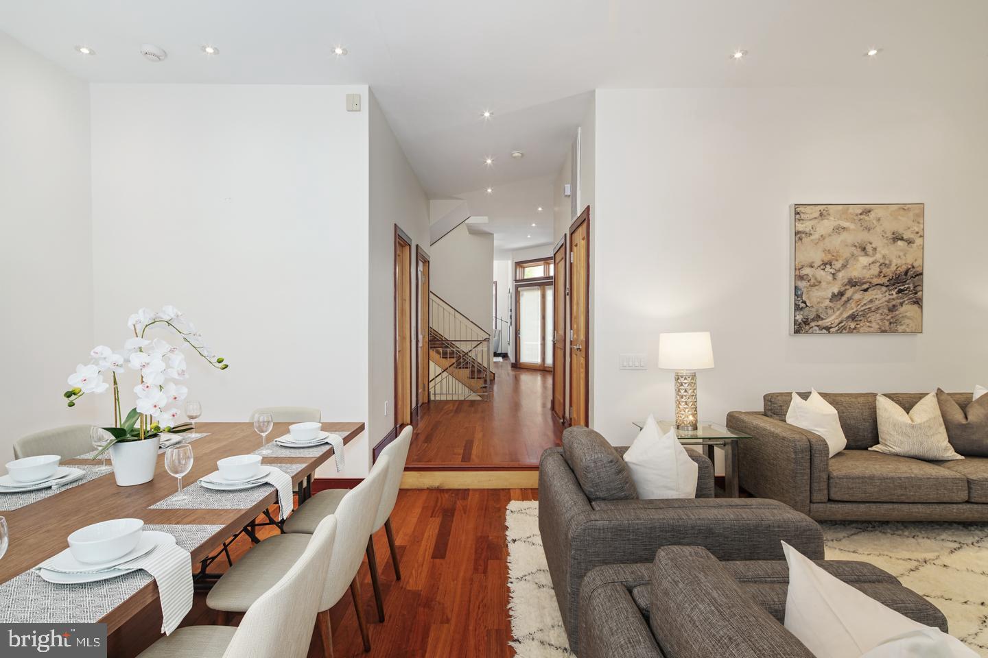 WASHINGTON SQ WEST - Residential