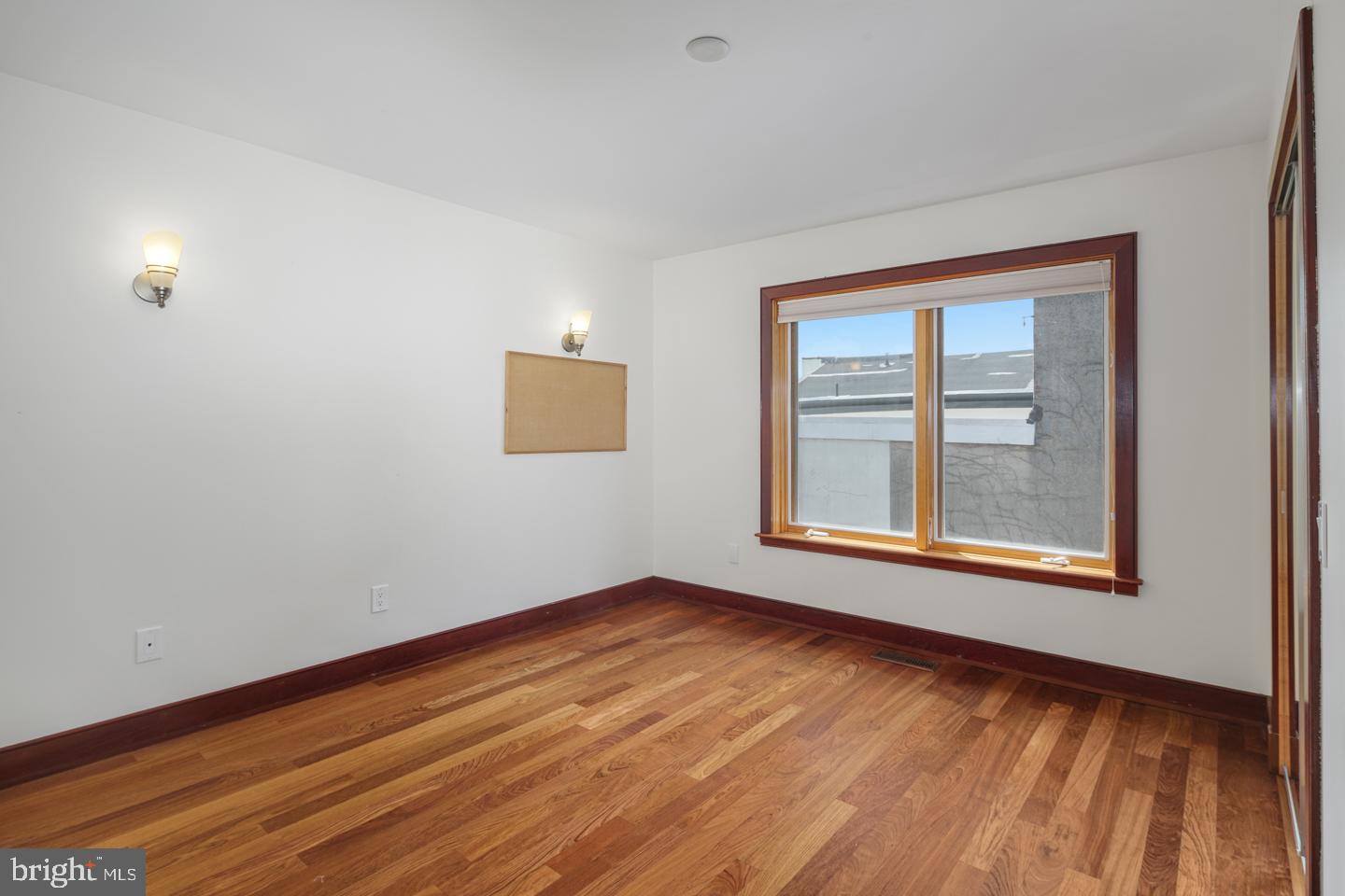 WASHINGTON SQ WEST - Residential