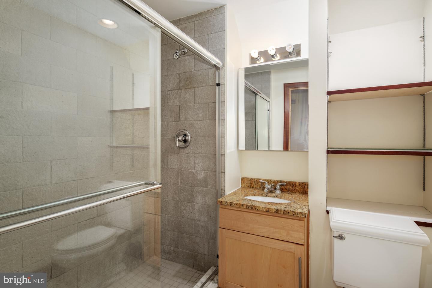 WASHINGTON SQ WEST - Residential