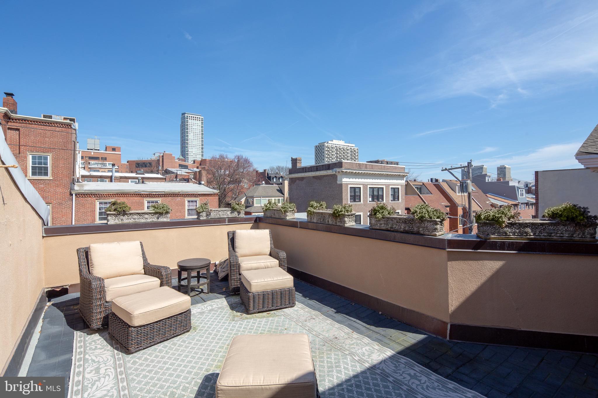 WASHINGTON SQ WEST - Residential