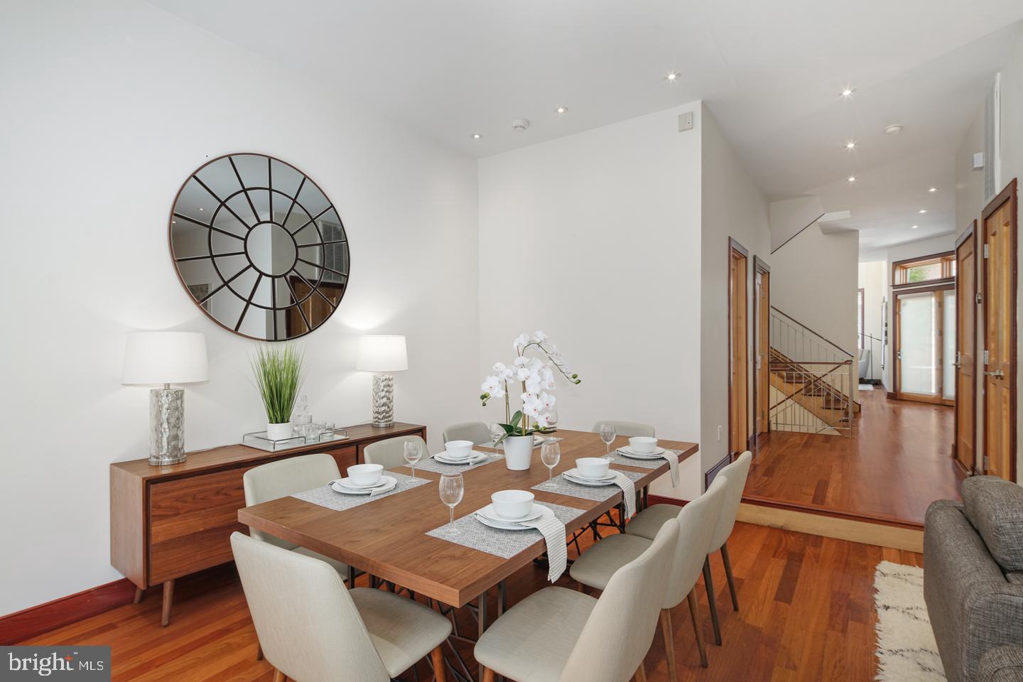 WASHINGTON SQ WEST - Residential