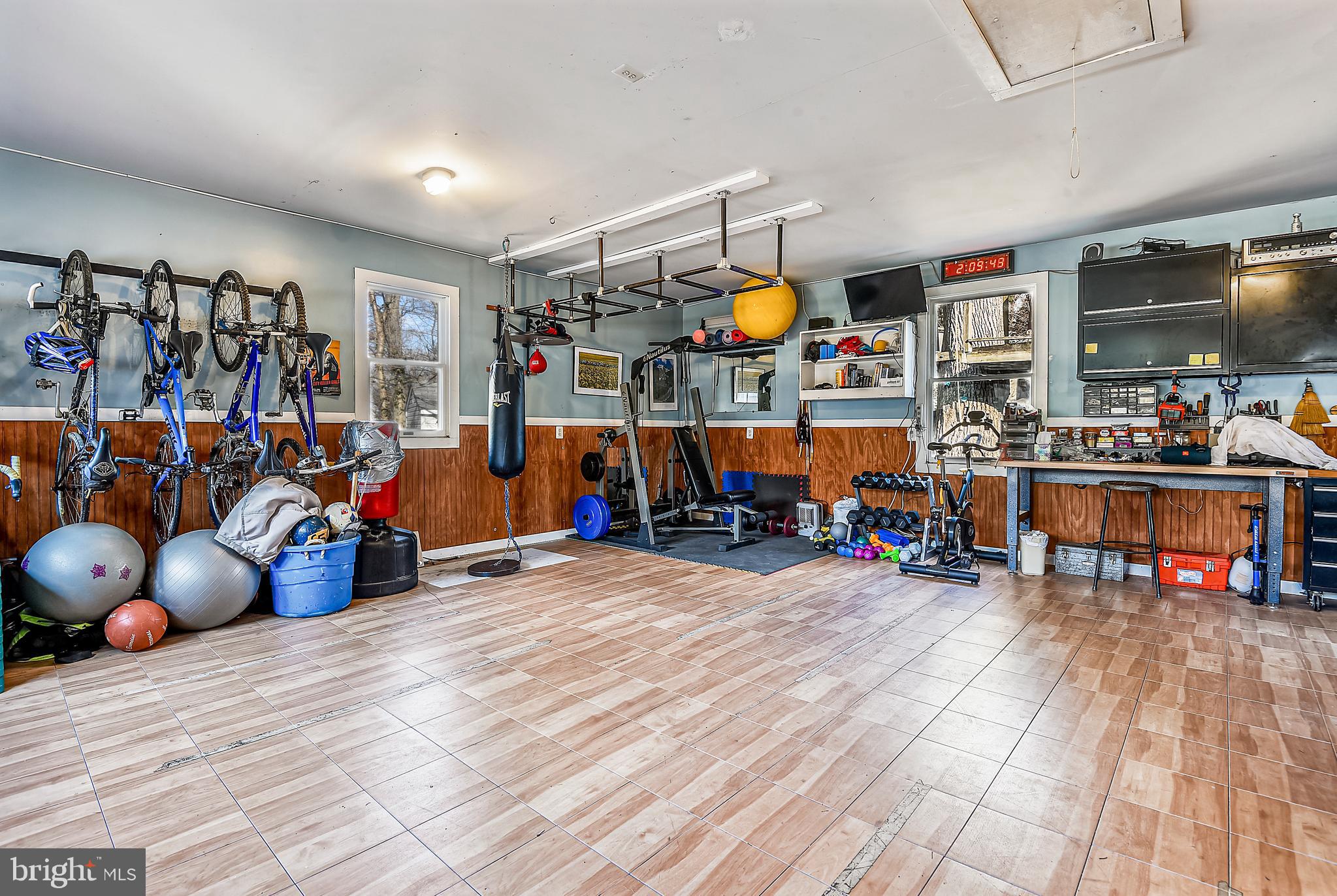 EPPING FOREST - Residential