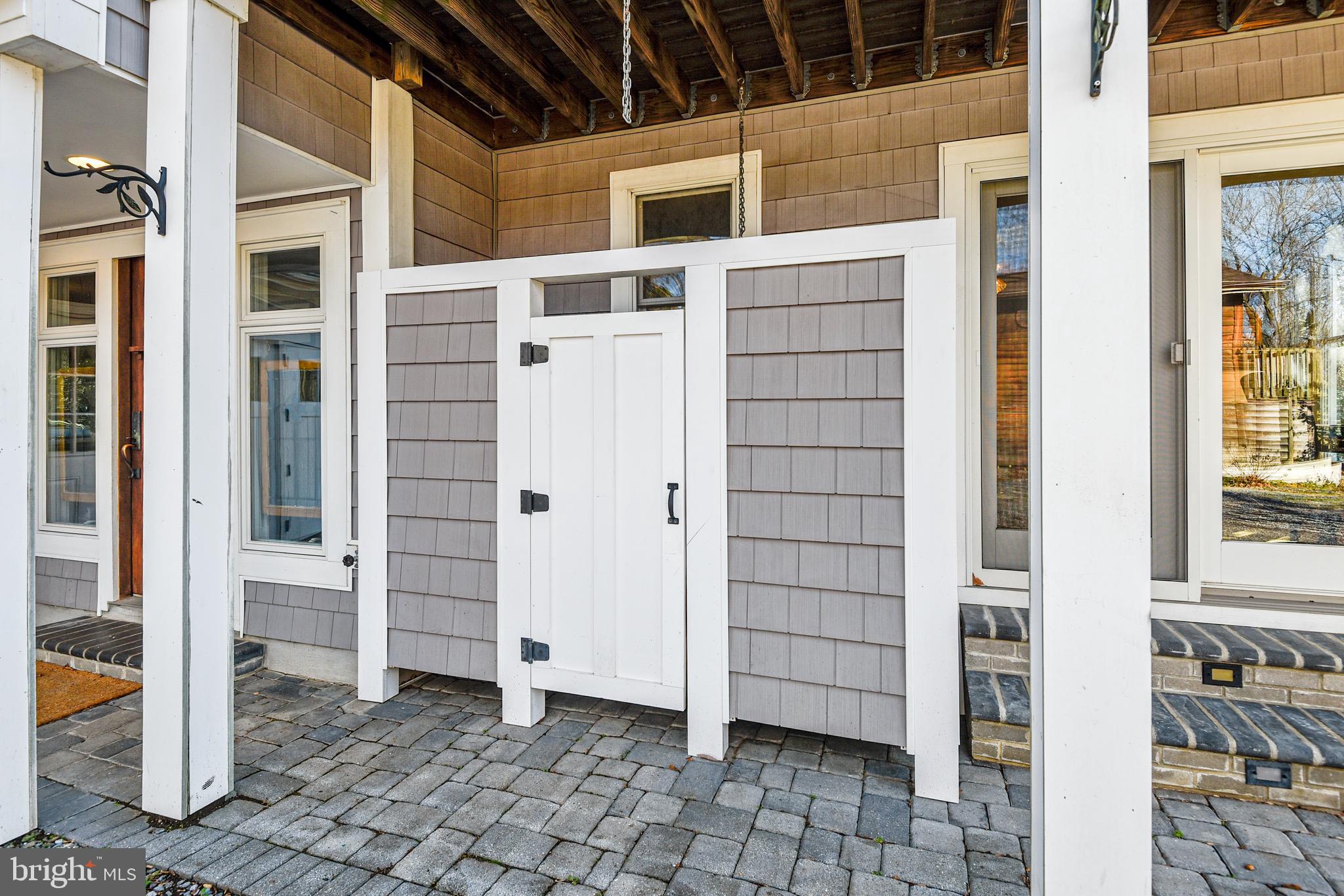 EPPING FOREST - Residential