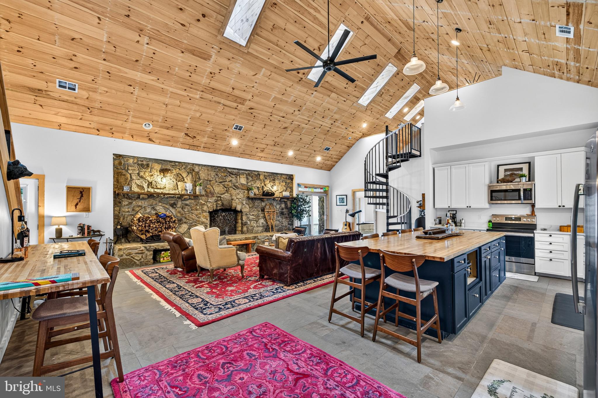 3827 PINE GROVE ROAD
