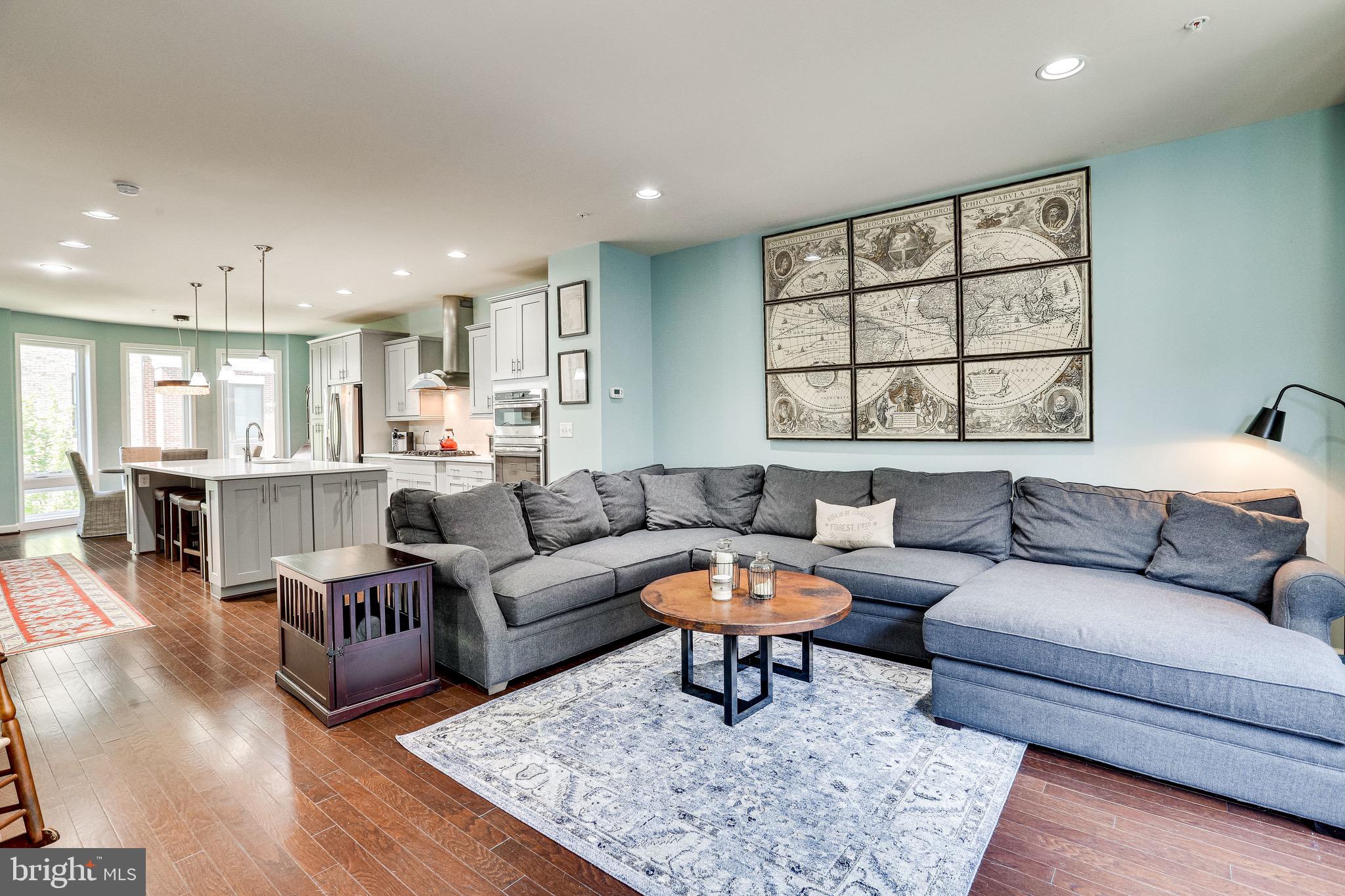 POTOMAC OVERLOOK - Residential