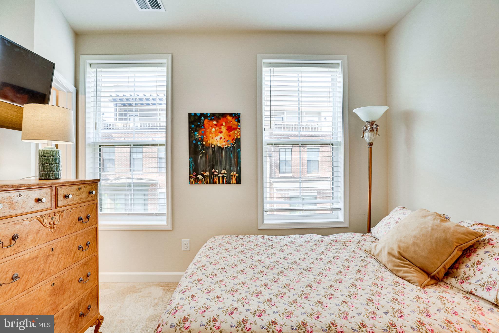 POTOMAC OVERLOOK - Residential