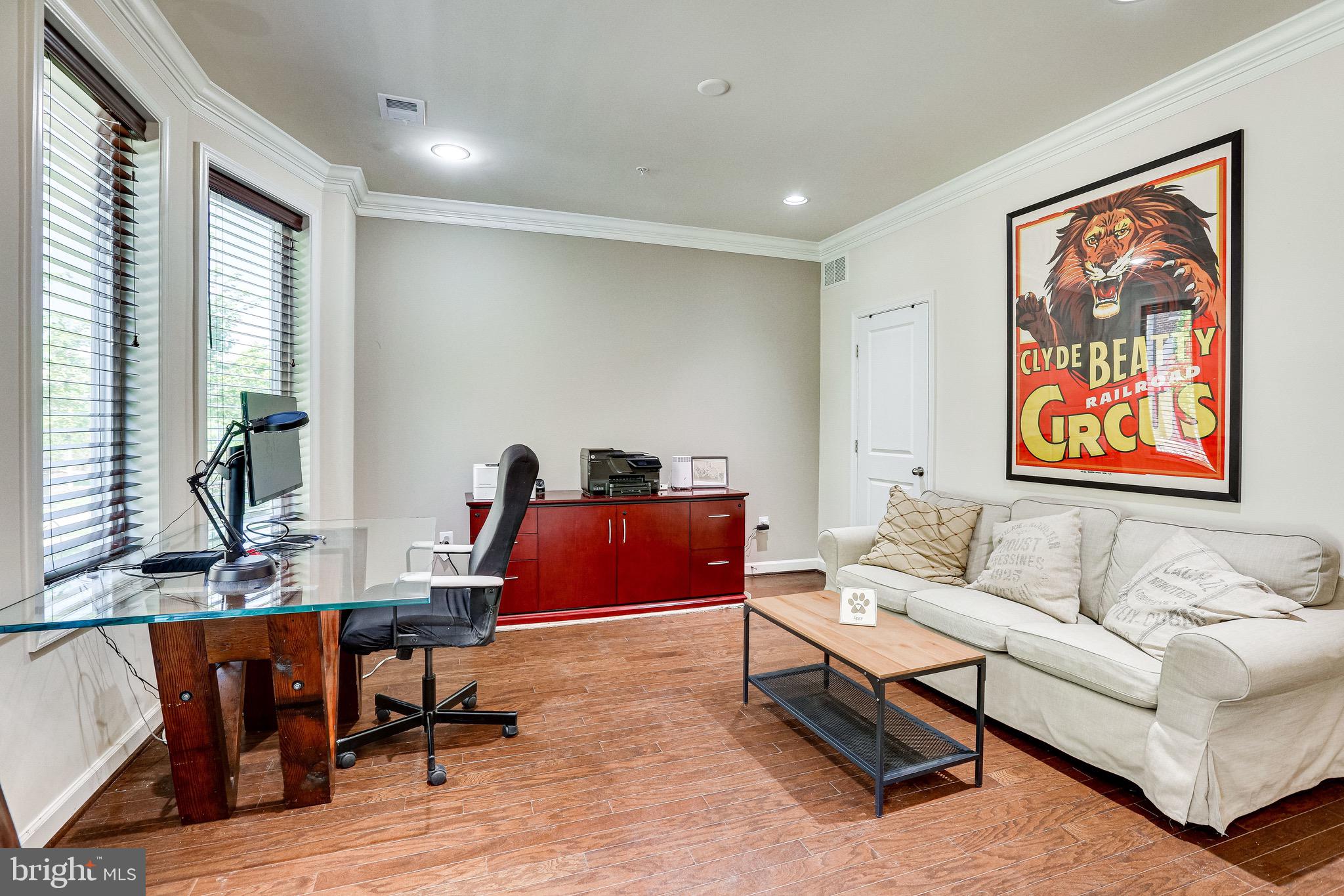 POTOMAC OVERLOOK - Residential