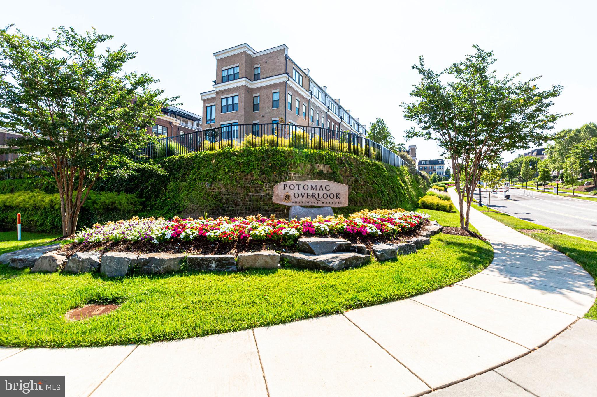 POTOMAC OVERLOOK - Residential